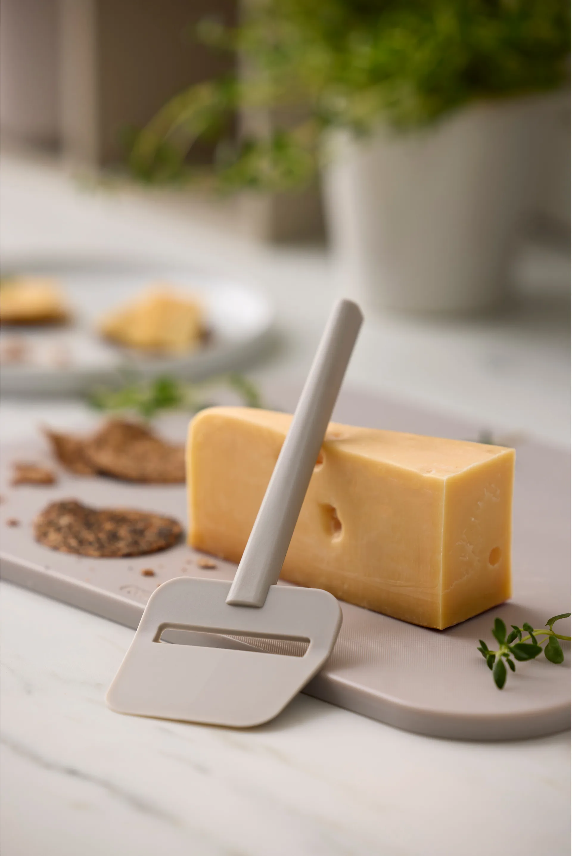 Emma τρίφτης τυριού νάιλον 19 cm, Humus Rosti