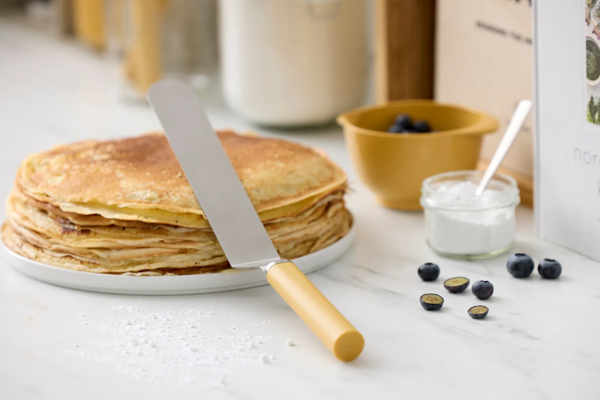 Emma σπάτουλα στενή από ατσάλι 33 cm, Curry Rosti