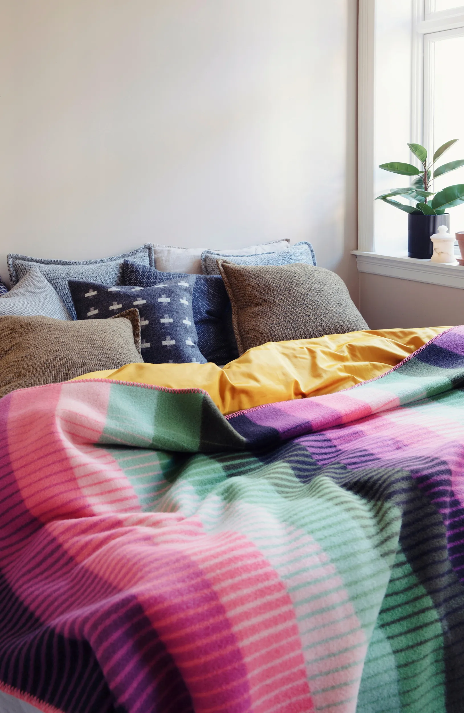 Κουβέρτα Åsmund gradient 135x200 cm, Pink-green Røros Tweed