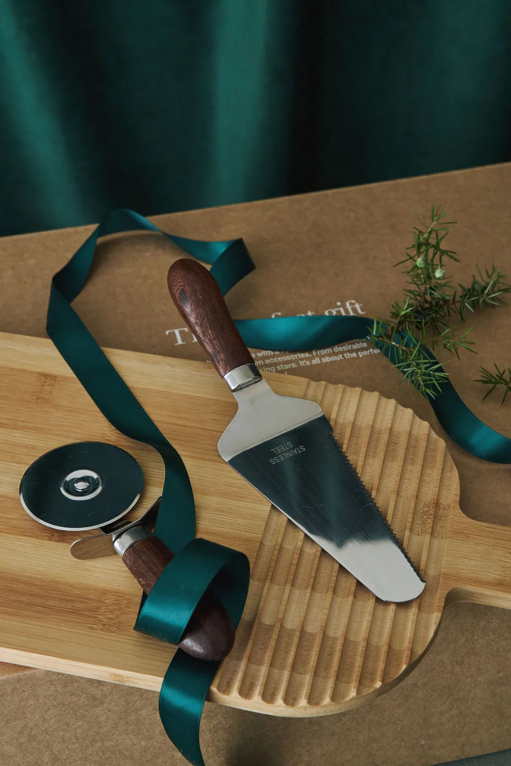 Astrid σετ για πίτσα και πίτα, Καφέ-ασημί Sagaform