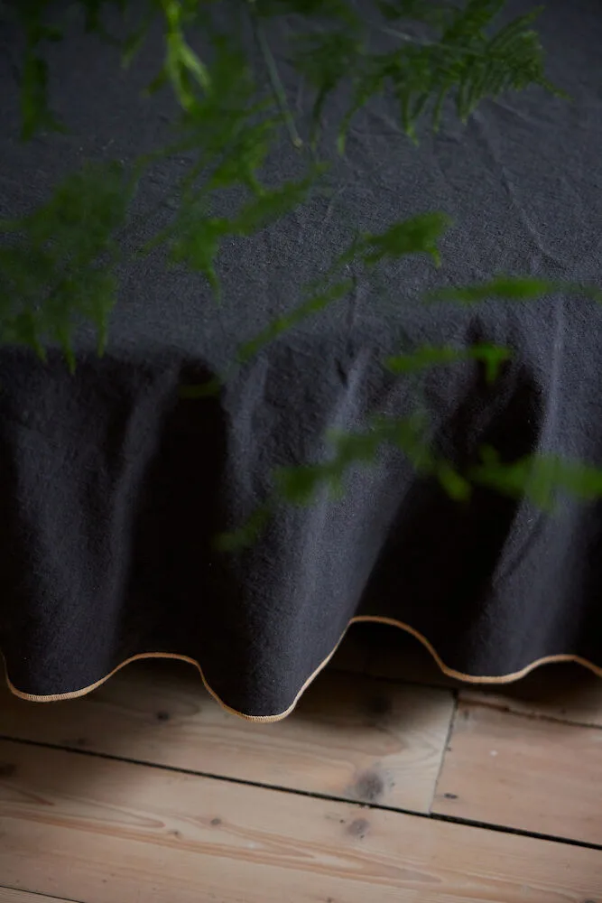 Στρογγυλό τραπεζομάντιλο Edith Ø180 cm, Γκρι Sagaform