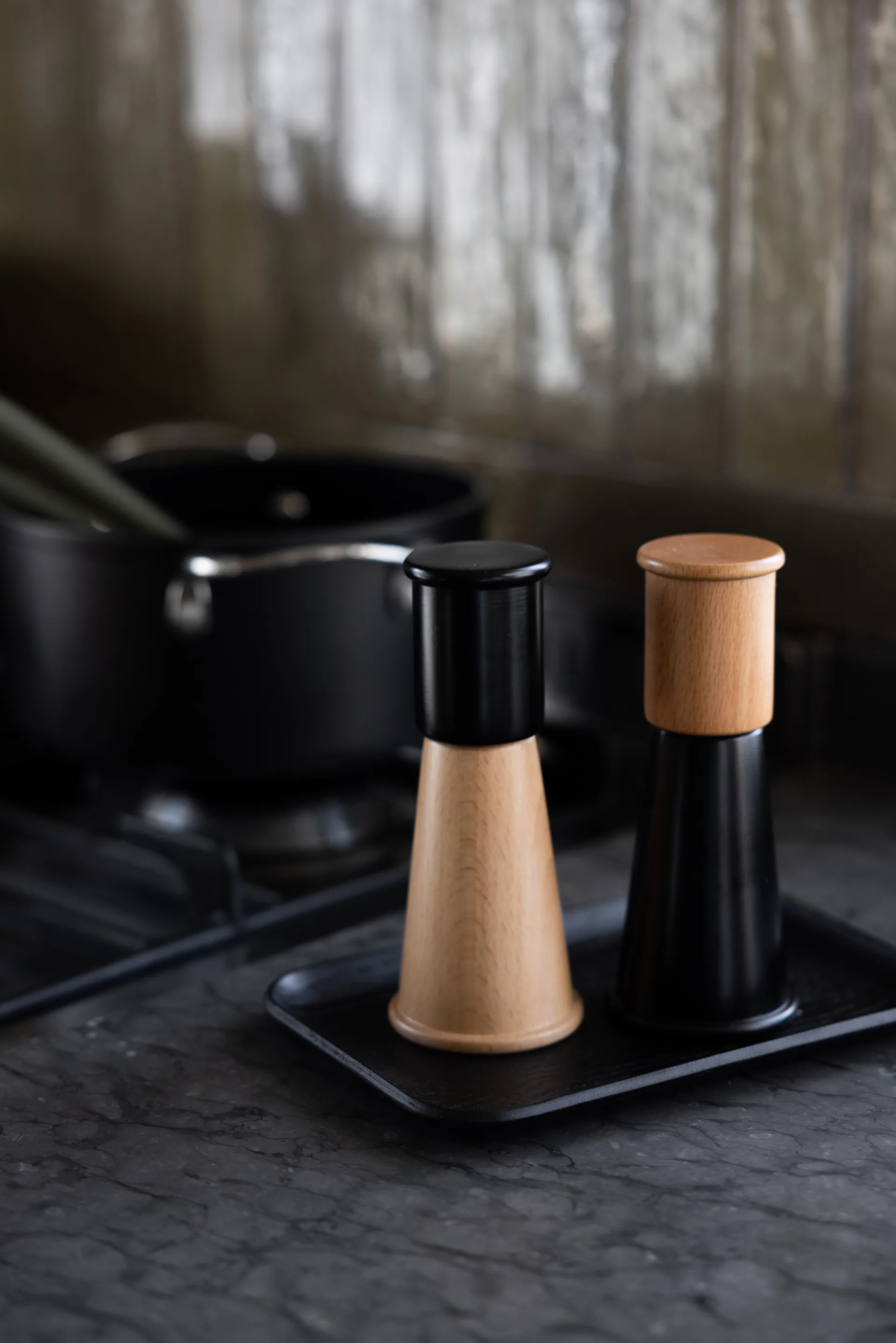 Gurken μύλος αλατοπίπερου 2 τεμάχια, Μαύρο-καφέ Sagaform