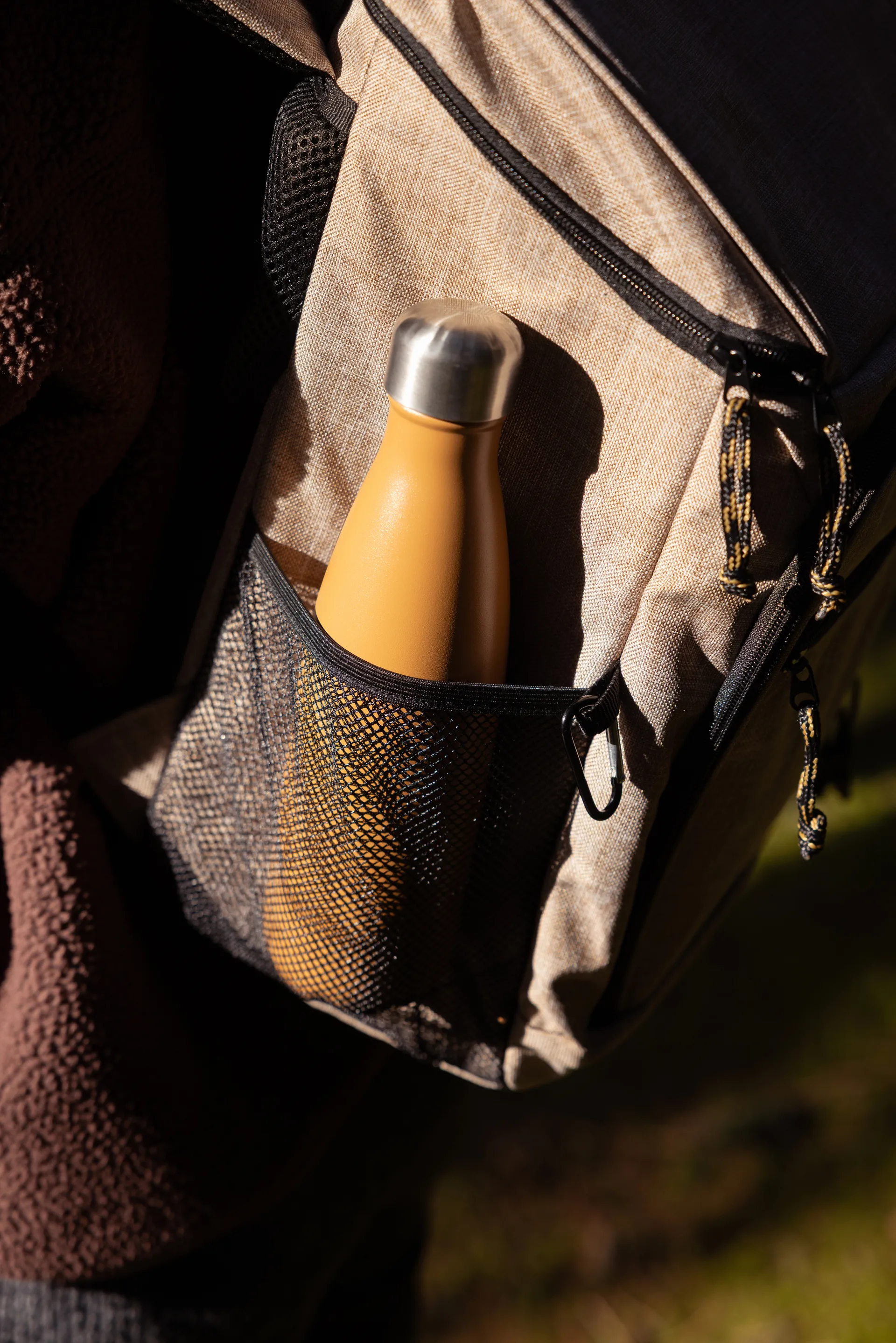 Nils ατσάλινο μπουκάλι 50 cl, Fudge Pantone Sagaform