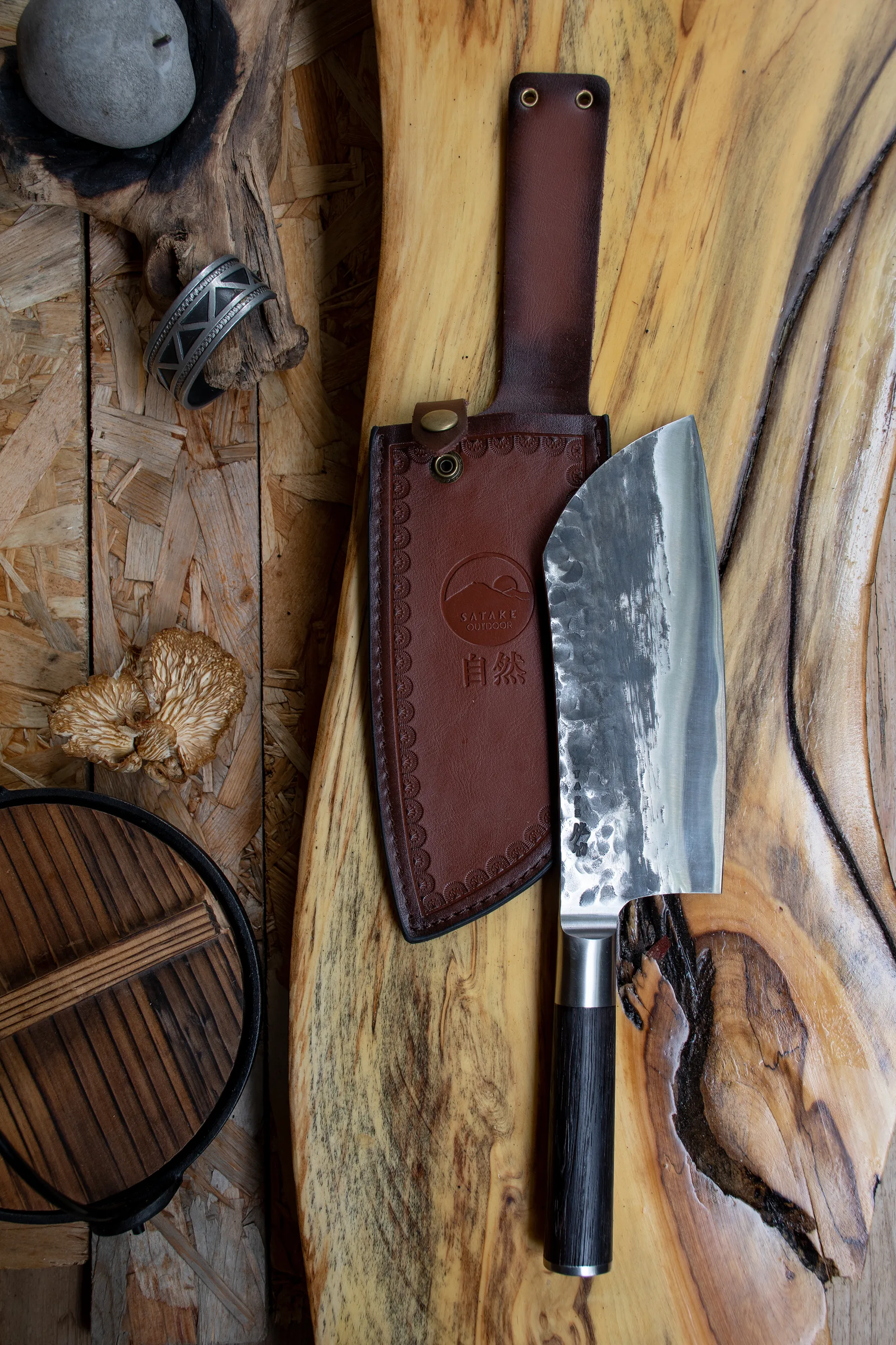 Kuro mori με saia / θήκη, 19,5 cm Satake