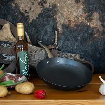 Satake τηγάνι ελαφρύ από χυτοσίδηρο αντικολλητικό - 26 cm - Satake