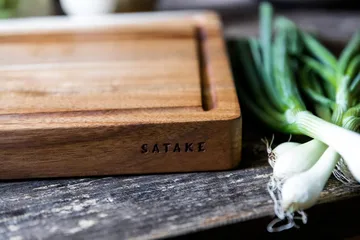 Satake σανίδα κοπής - Ακακία, λαδωμένο, 43,2x27,9x3,8 εκ. - Satake