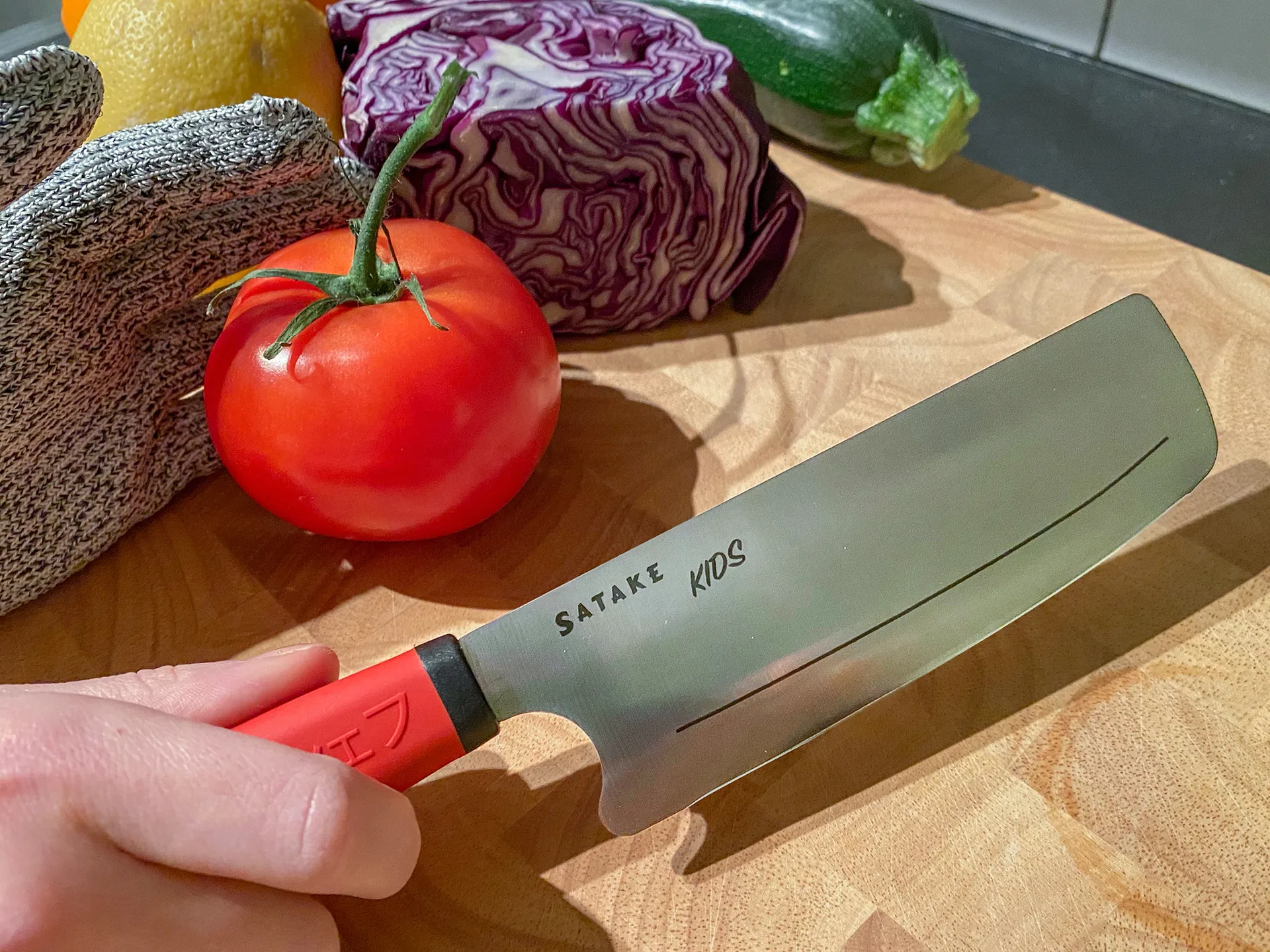 Satake Kids child μαχαίρι & προστατευτικό γάντι, 2 τεμάχια Satake