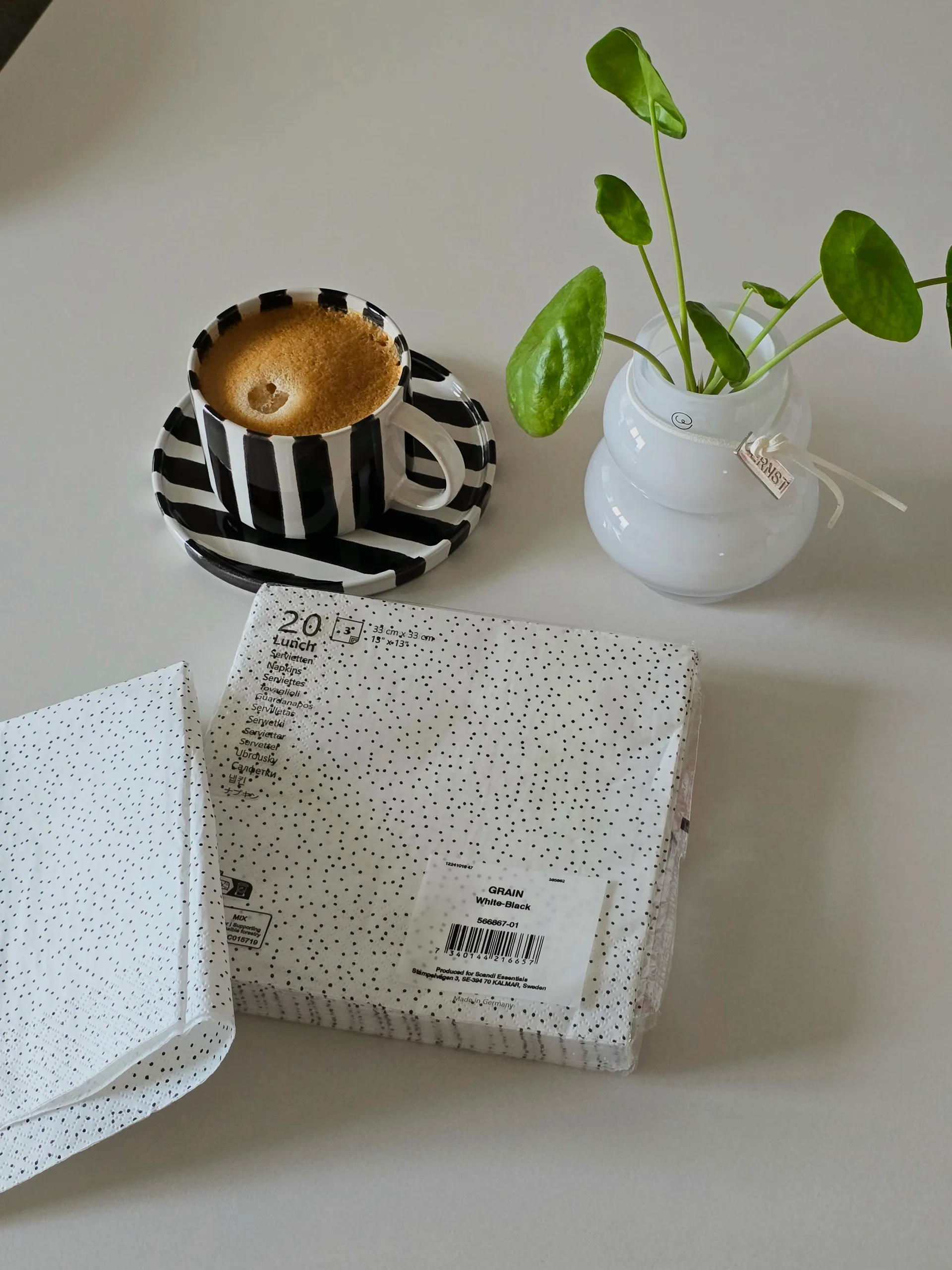 Grain χαρτοπετσέτεs 33x33 εκ 20 pack, Άσπρο-μαύρο Scandi Essentials