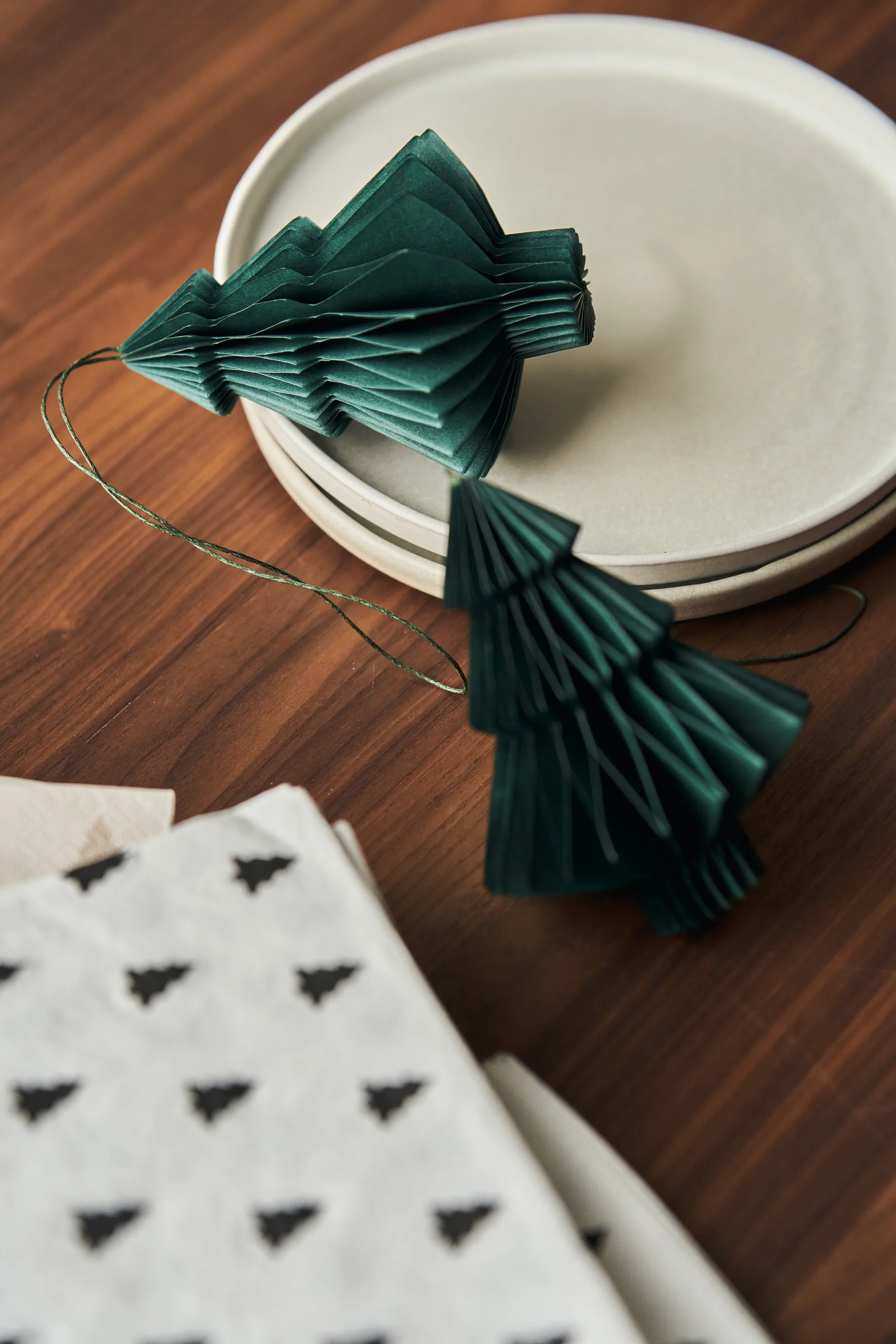 Στολίδια δέντρου σε πακέτο των 4, Forest Green Scandi Living