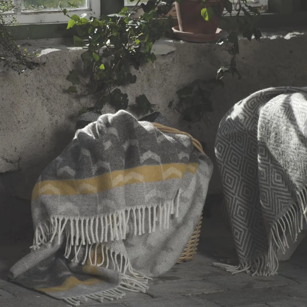 Arrow μάλλινο ριχτάρι, μουσταρδί Scandi Living