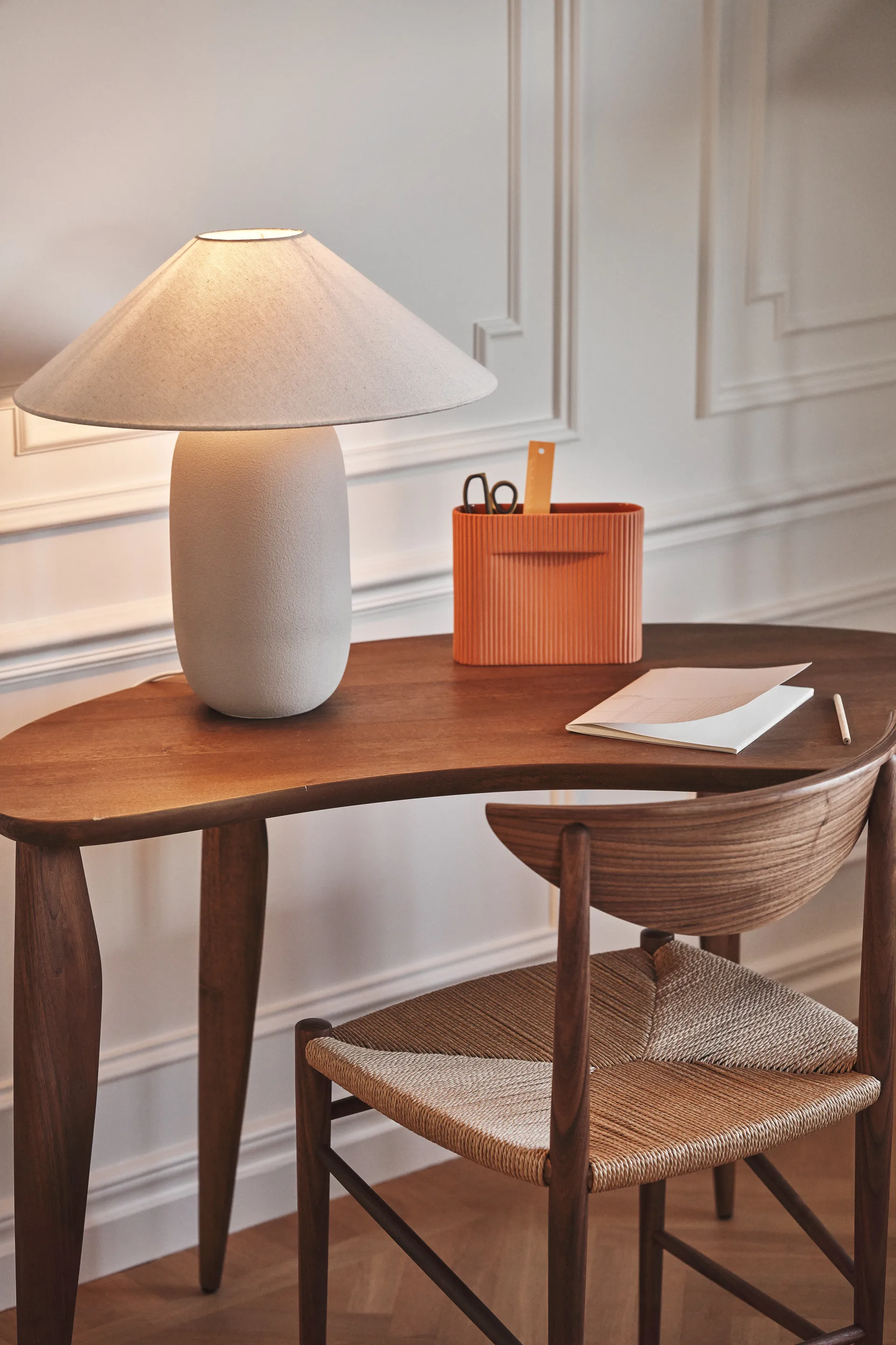 Boulder επιτραπέζιο φωτιστικό 48 cm grey-nature Scandi Living