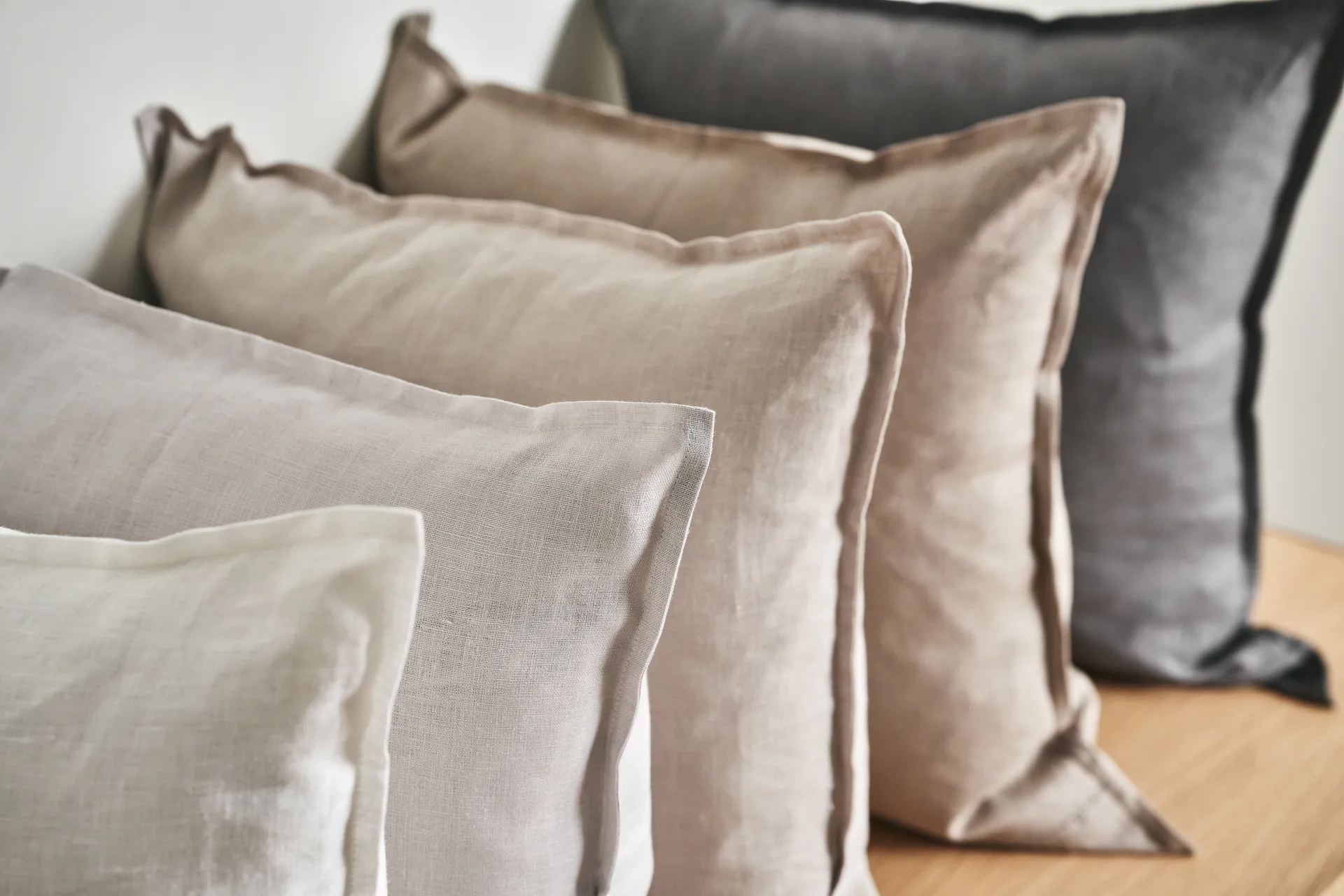 Calm μαξιλαροθήκη λινή 50x50 cm, Γκρι του Πάγου Scandi Living