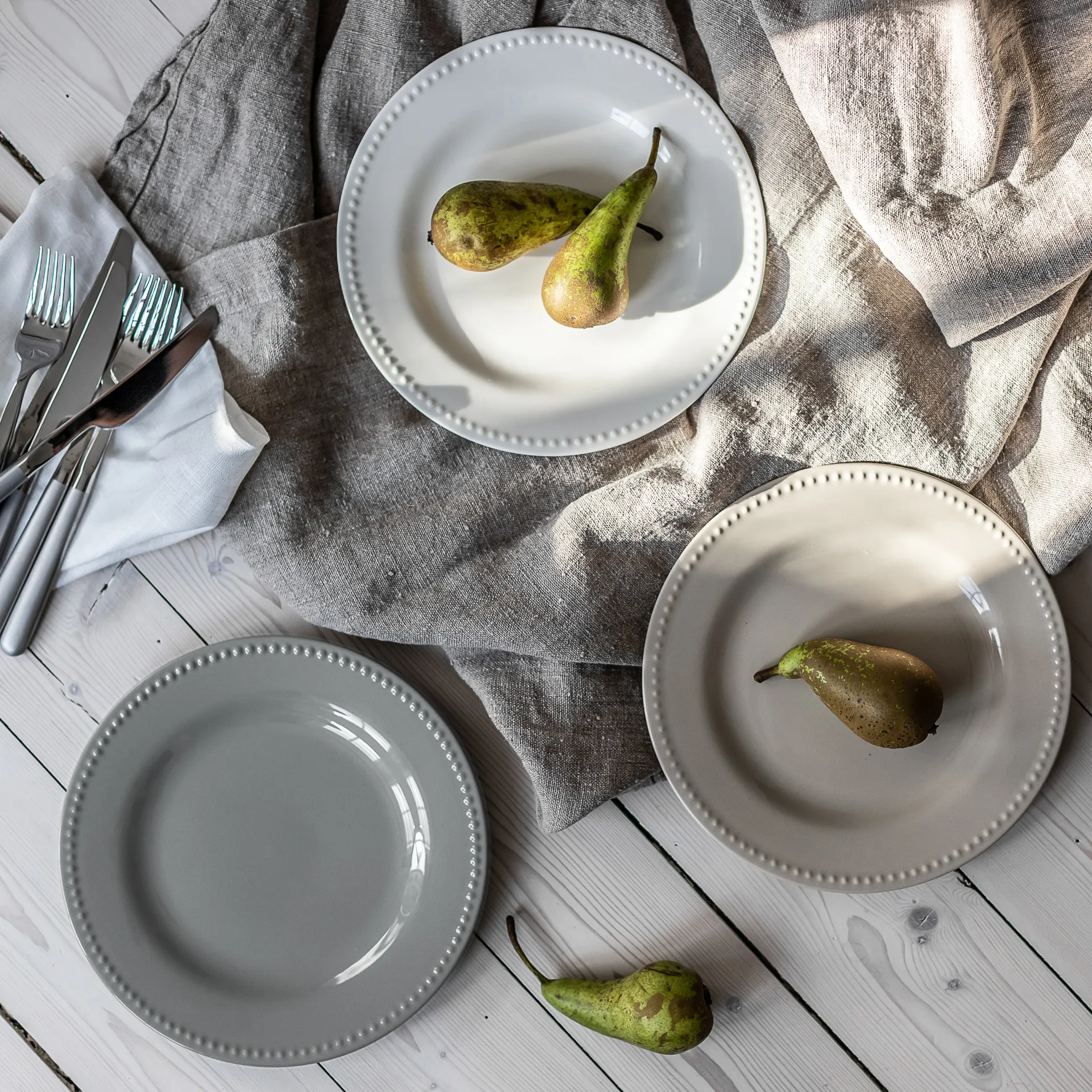 Dots μικρό πιάτο 22 cm Συσκευασία με 4 τεμ., Κρεμ λευκό Scandi Living