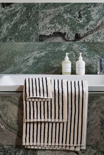 Drift σετ πετσετών 4 τεμάχια - Λευκό-μαύρο - undefined - Scandi Living