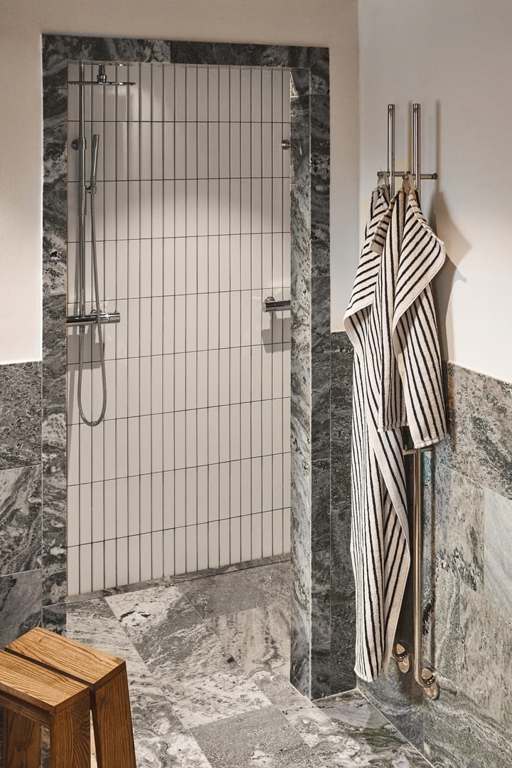 Πετσέτα μπάνιου Drift 70x140 εκ., Λευκό-μαύρο Scandi Living