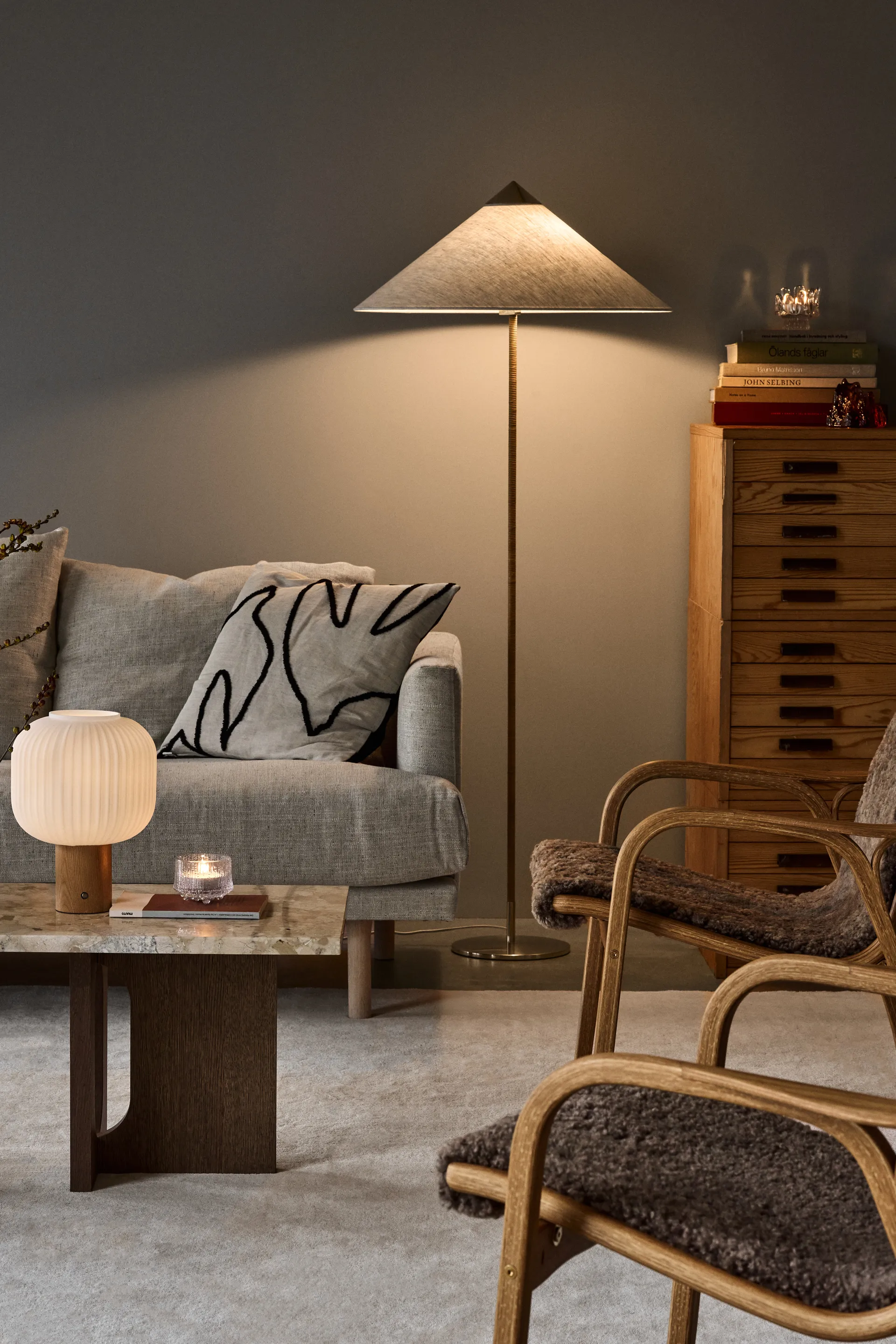 Fair φορητό επιτραπέζιο φωτιστικό, Ματ γυαλί-ξύλο φράξου Scandi Living