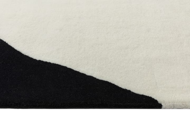 Flow μάλλινο χαλί λευκό-μαύρο - 170x240 cm - Scandi Living