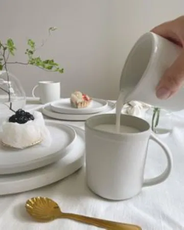 Sandsbro κανάτα για γάλα - Υπόλευκο, 30 cl - Scandi Living