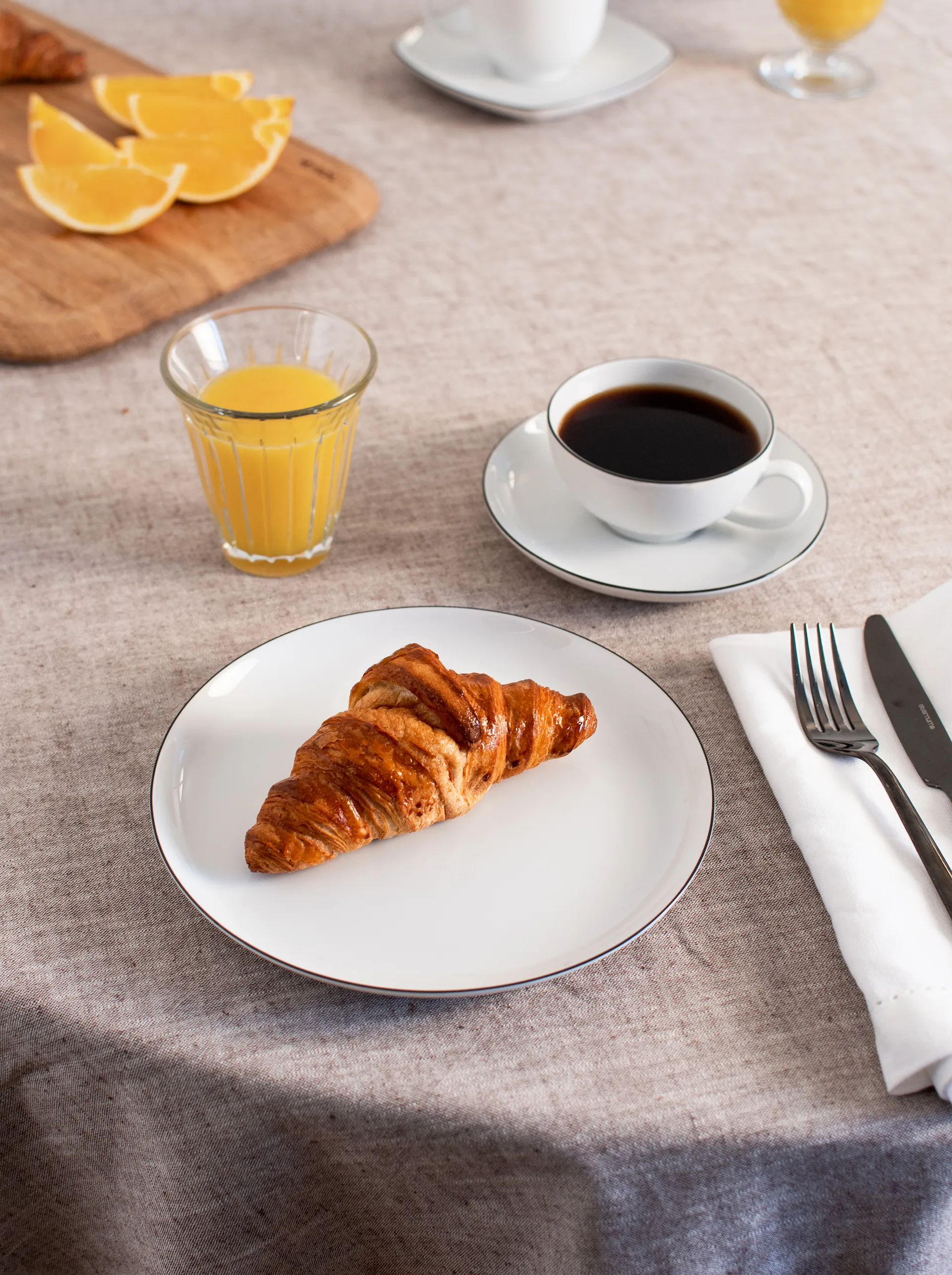 Lido black line tea service 18 τεμάχια, Λευκό με μαύρο στην άκρη Seltmann Weiden