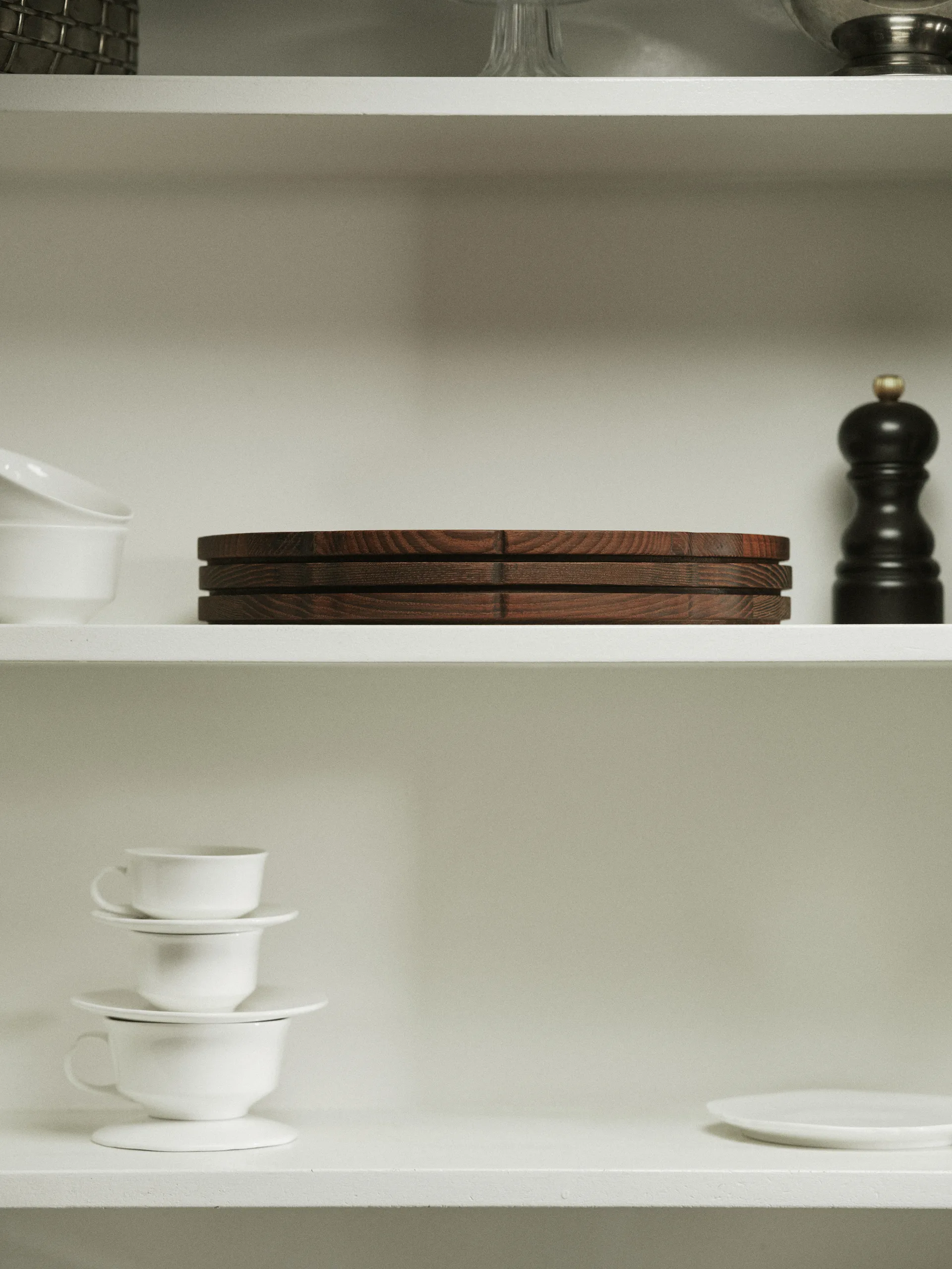 Silhouette οβάλ δίσκος 21x30 cm, Φλαμουριά Serax