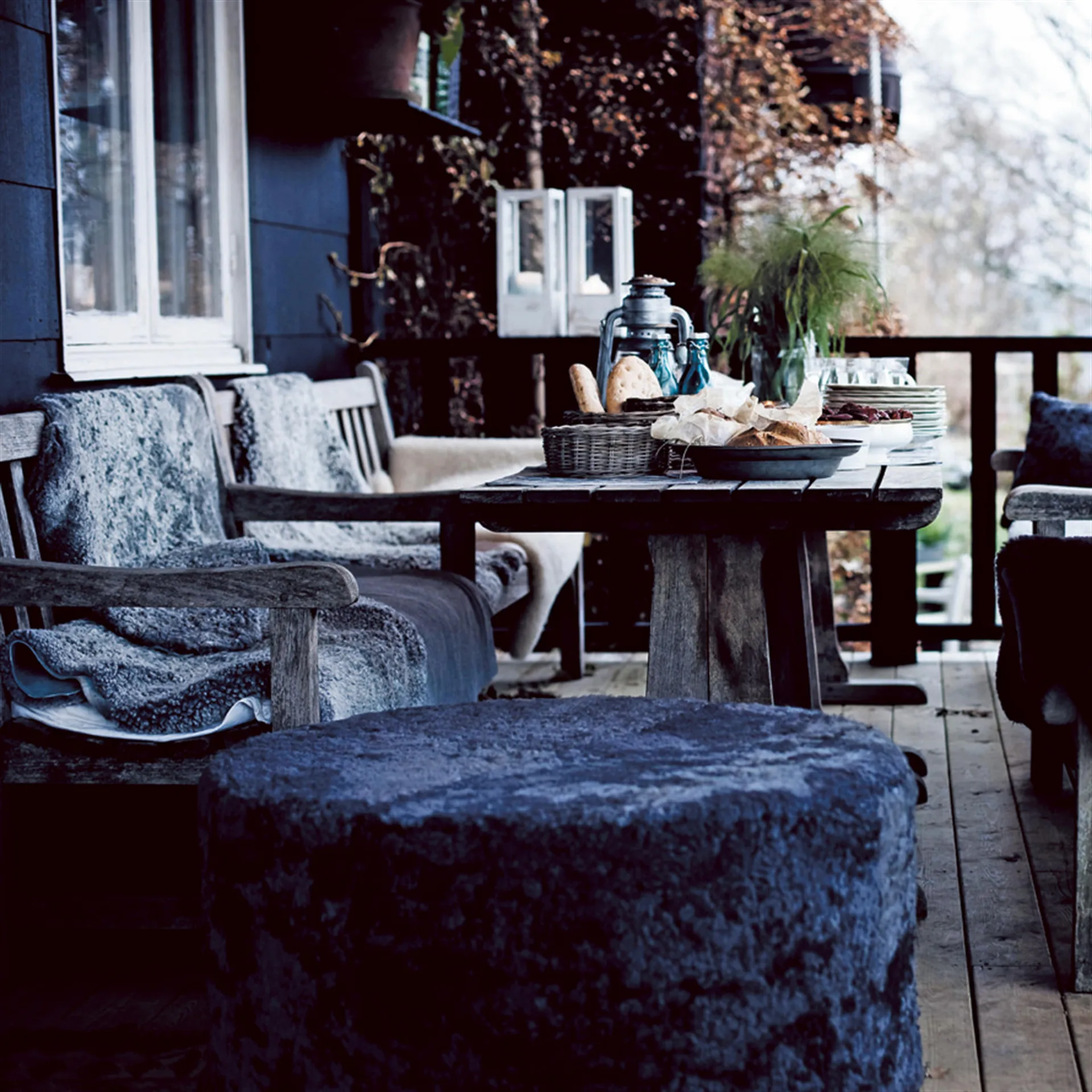 Shepherd σκαμπό puff Frida, μαύρο-γραφίτης Shepherd of Sweden