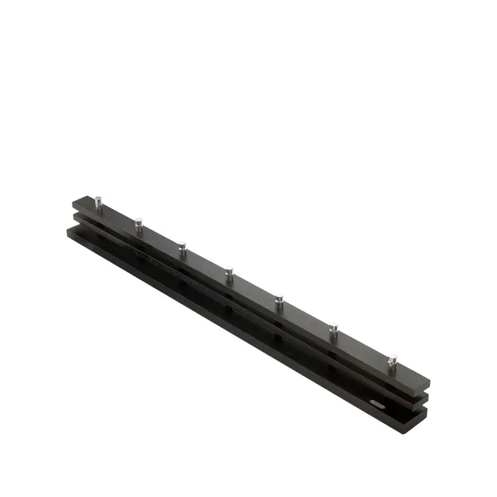 Cutter κρεμάστρα - Δρύς μαύρο-βαμμένο, 7 τεμ. κουμπιά - Skagerak