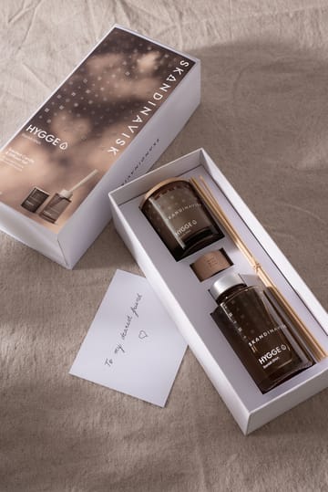 HYGGE αρωματικό κερί & αρωματικοί διαχυτές - 65 g + 100 ml - Skandinavisk
