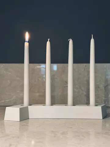 SMD ηλεκτρικός κηροστάτης advent (adventsljusstake) - Λευκό, 4 φώτα - SMD Design