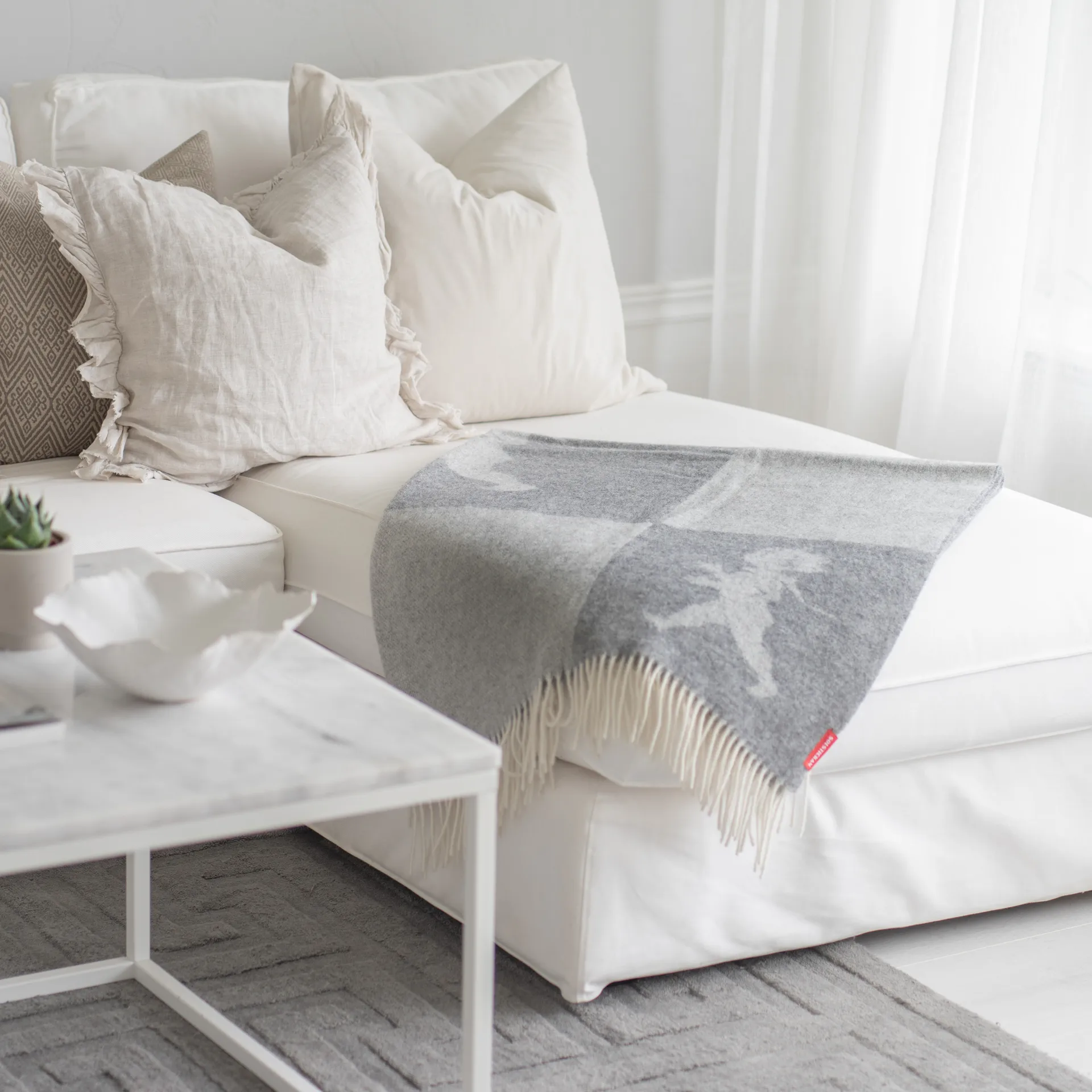 Κουβέρτα Solstickan από μαλλί merino 130x170 cm, Light-grey Solstickan Design