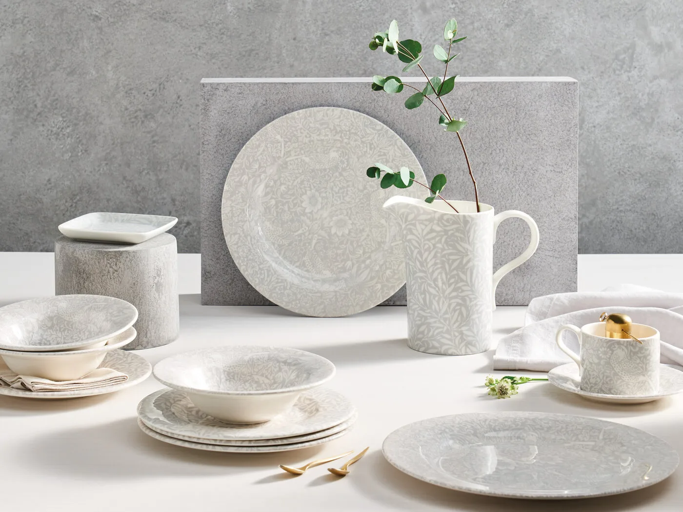 Strawberry Thief πιάτο Ø 28 cm, Γκρι Spode