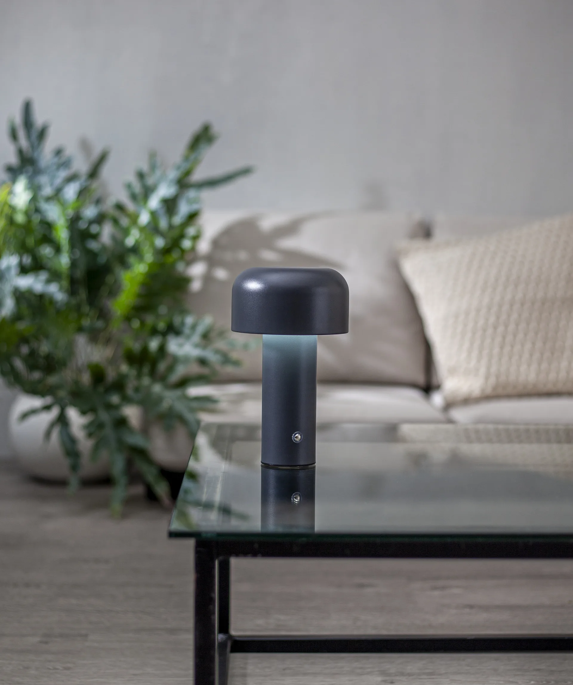 Bobby επιτραπέζιο φωτιστικό φορητό, Γκρι Star Trading