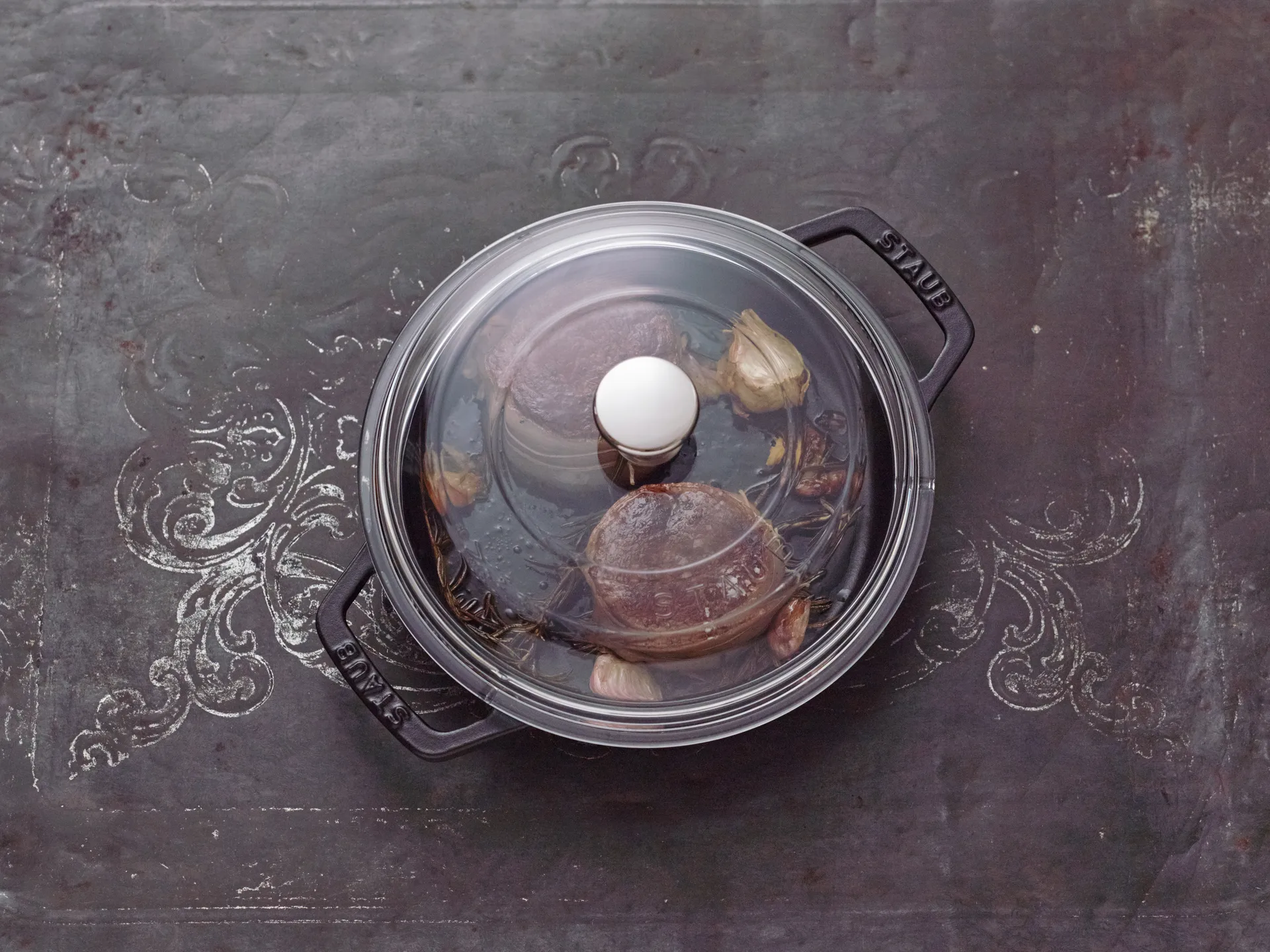 Staub τηγάνι μαντεμένιο 2 χειρολαβές μαύρο, Ø20 εκ. STAUB