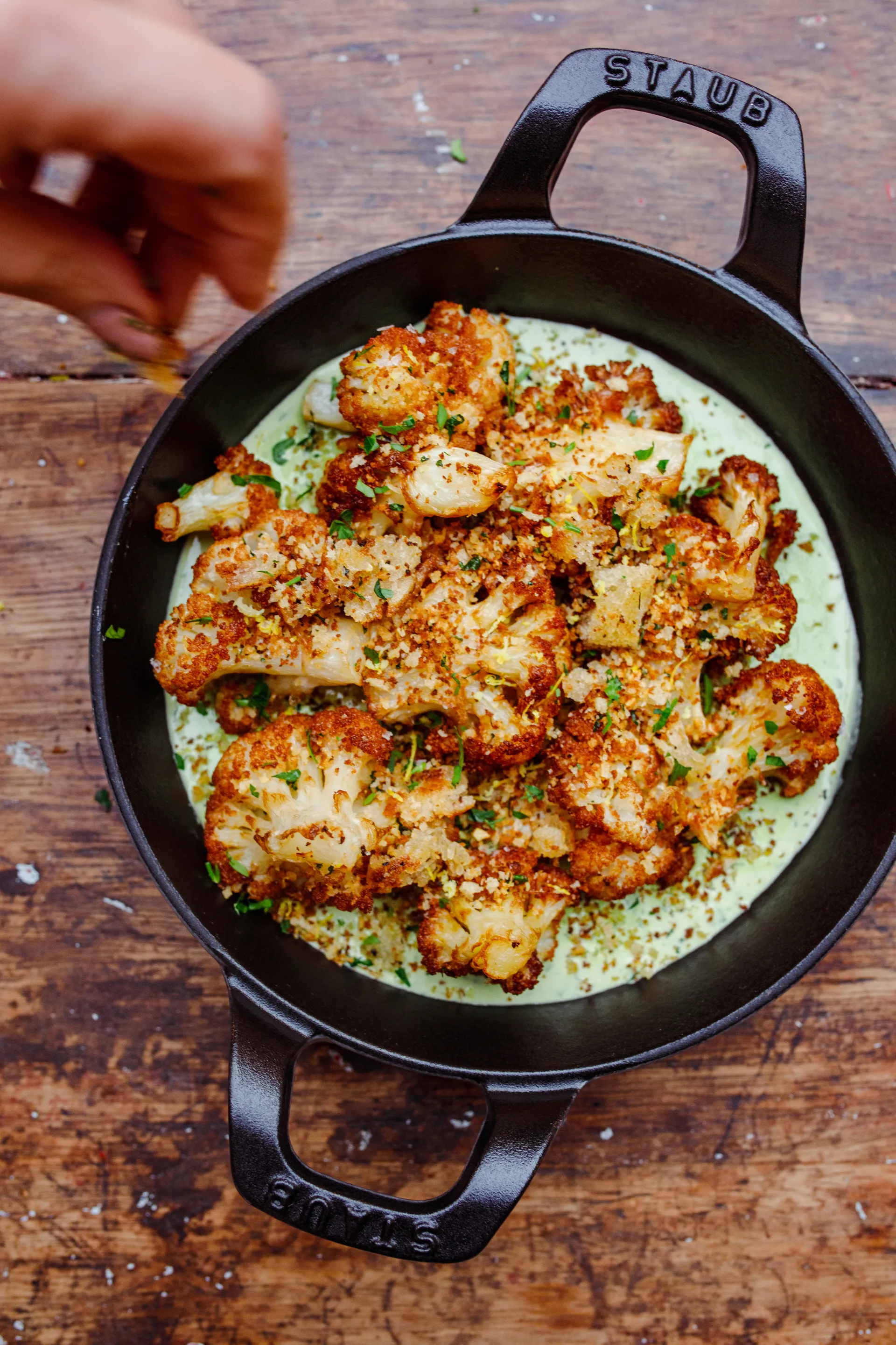 Staub στρογγυλό σκεύος μαντεμένιο Ø20εκ., Μάυρο STAUB