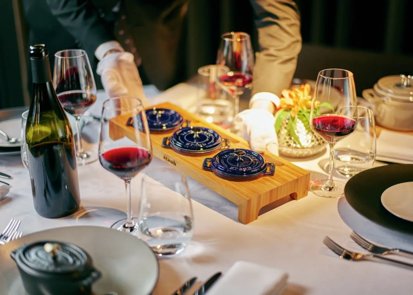 Βάση σερβιρίσματος Staub για 3 μίνι κατσαρόλες, Μπαμπού STAUB