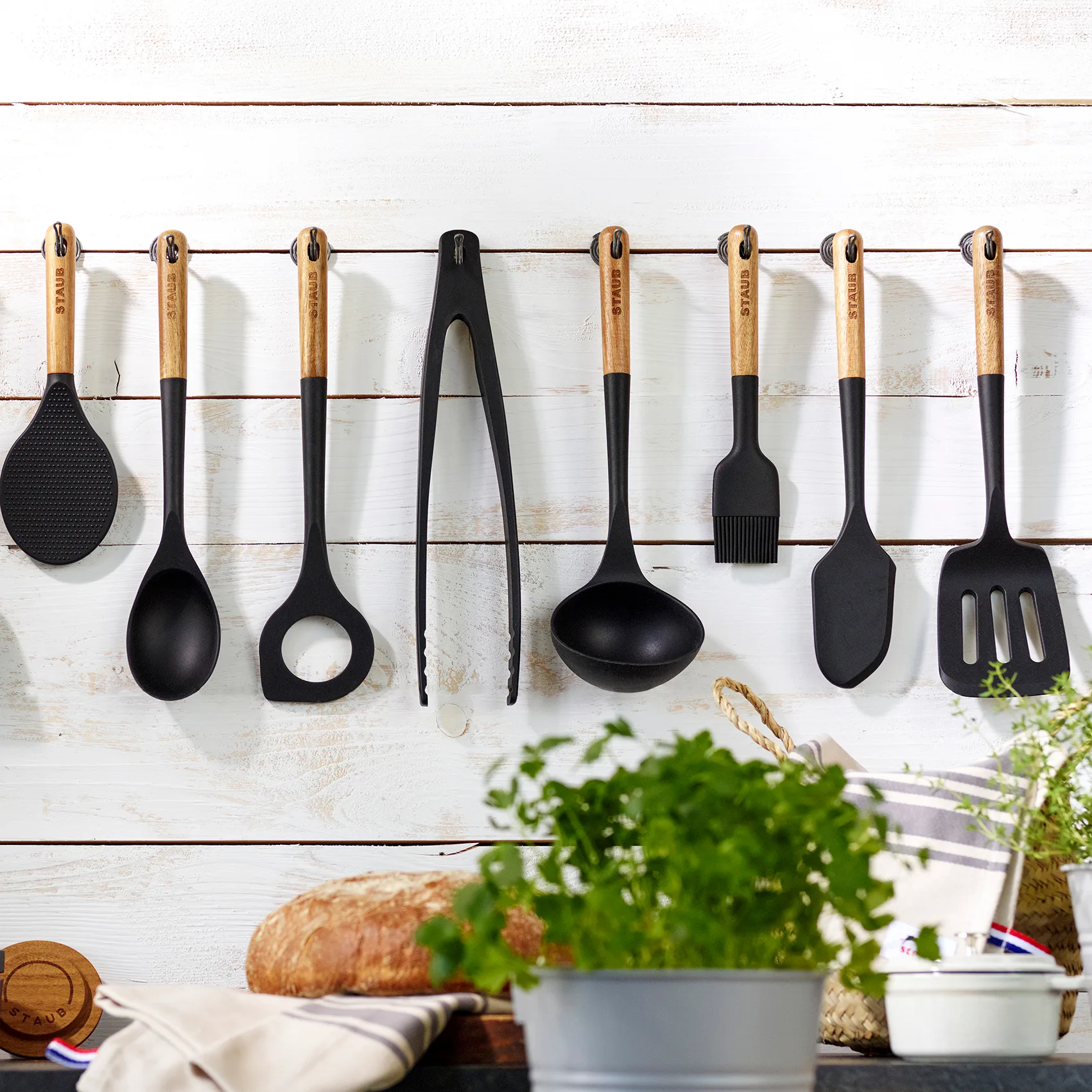 Staub ξύστρα ζύμης, 30 cm STAUB