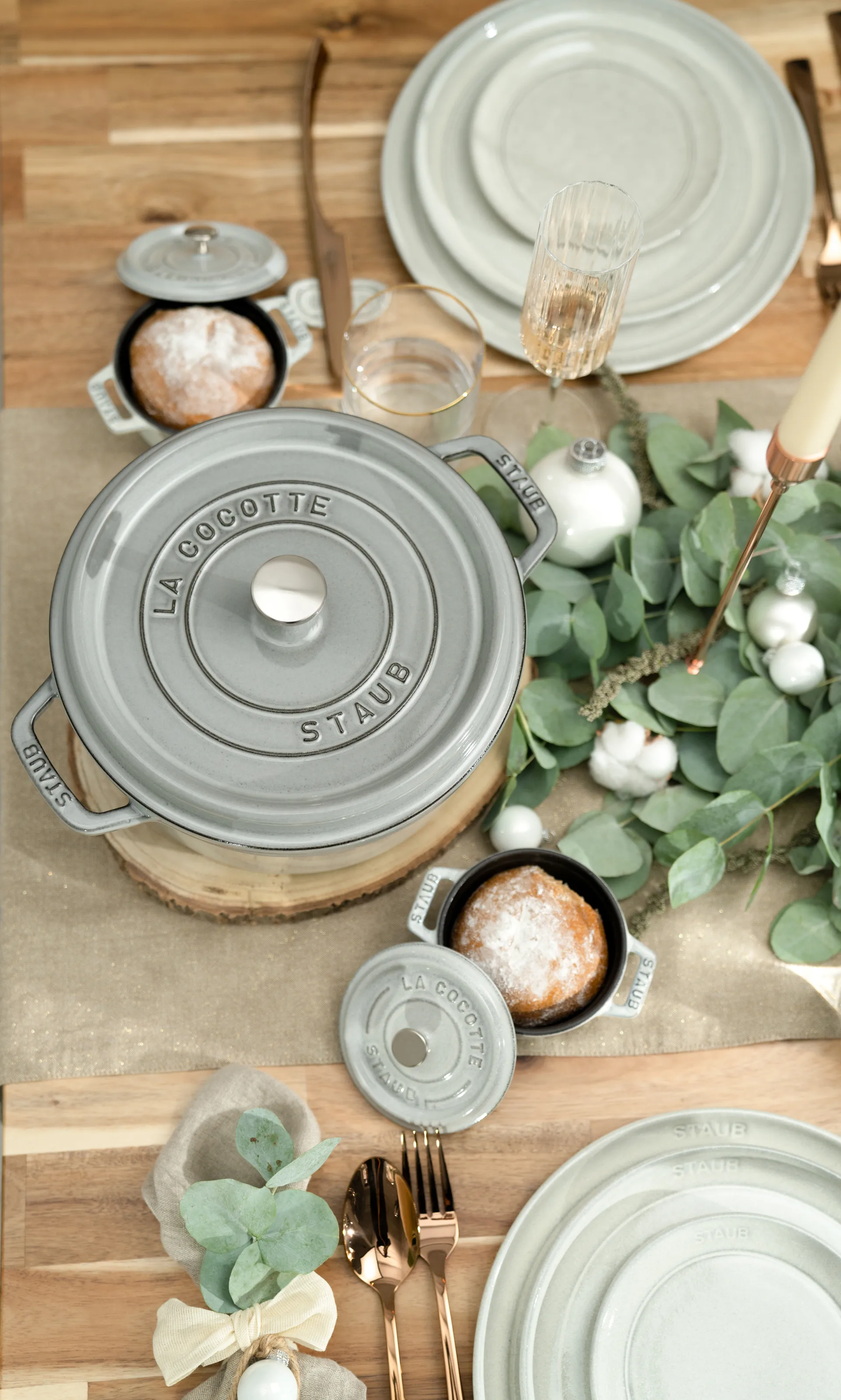 Staub στρογγυλή γάστρα 5.2 l, γκρι STAUB