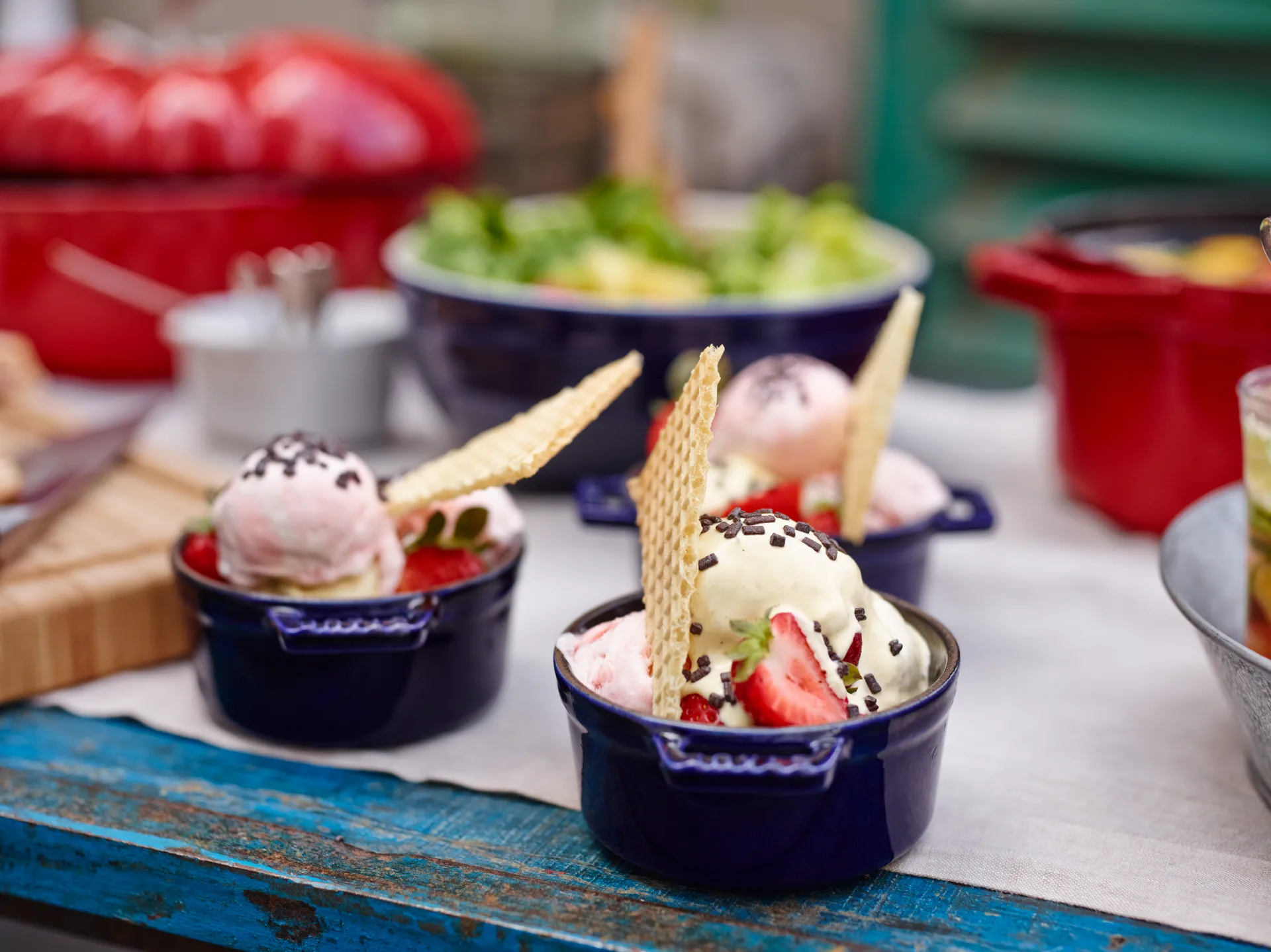 Staub La Cocotte στρογγυλή κατσαρόλα μαντεμένια 0,25 L, Σκούρο μπλε STAUB