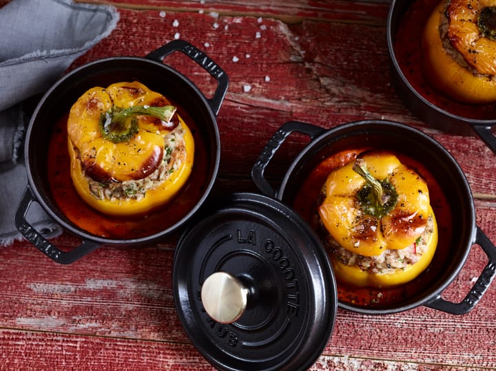 Staub La Cocotte στρογγυλή κατσαρόλα χυτοσίδηρου 0,4 L, Μάυρο STAUB