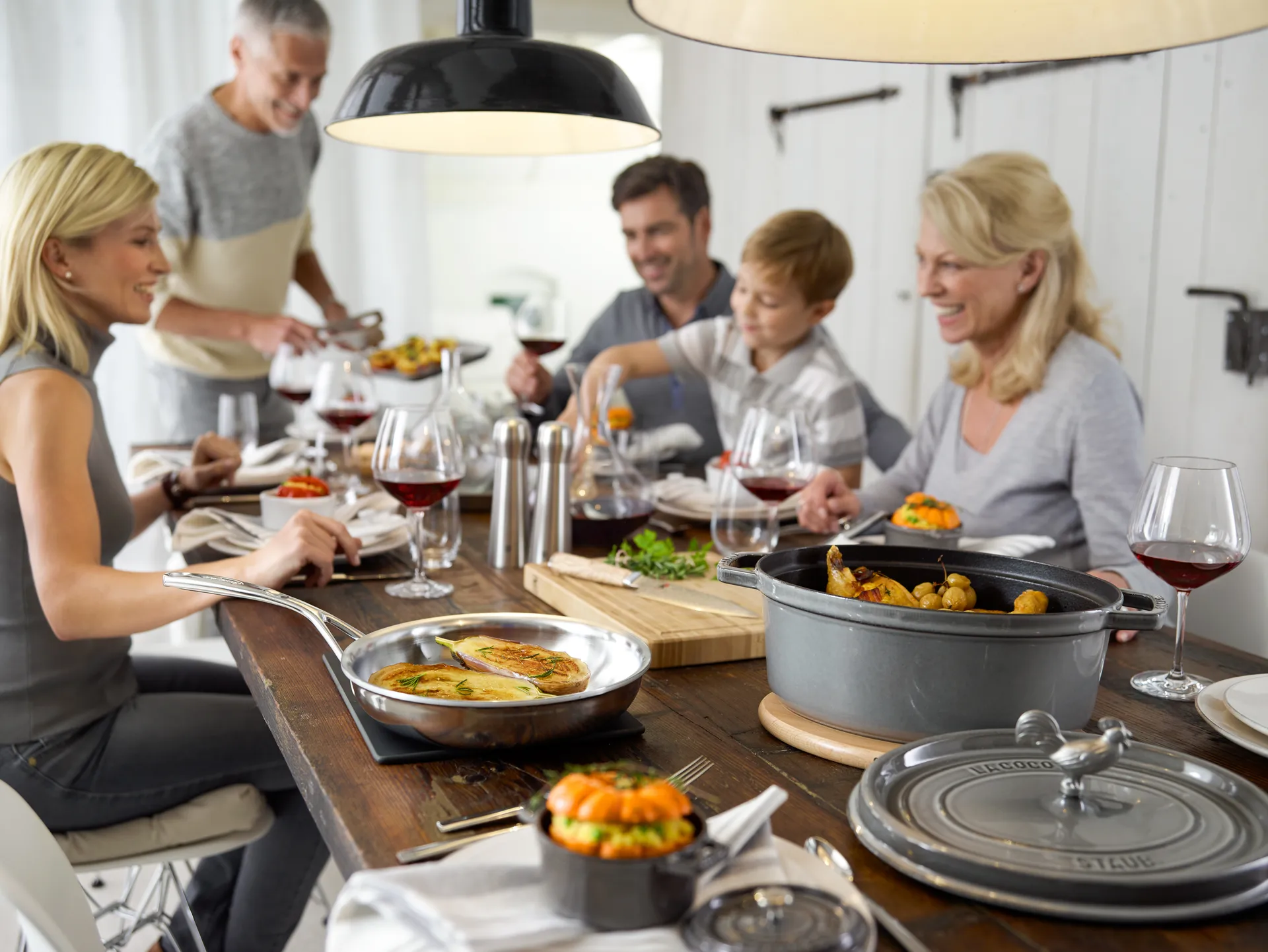 Staub La Cocotte οβάλ κατσαρόλα μαντεμένια 3,2 L, Γραφίτης γκρι STAUB