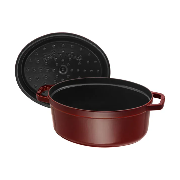 Staub La Cocotte οβάλ κατσαρόλα μαντεμένια 4,2 L, Γρεναδίνι κόκκινο STAUB
