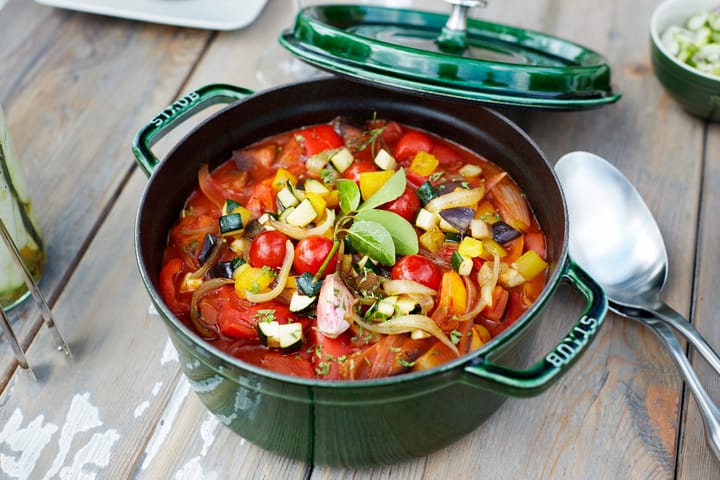 Staub La Cocotte στρογγυλή κατσαρόλα μαντεμένια 6,7 L, Πράσινο βασιλικόυ STAUB