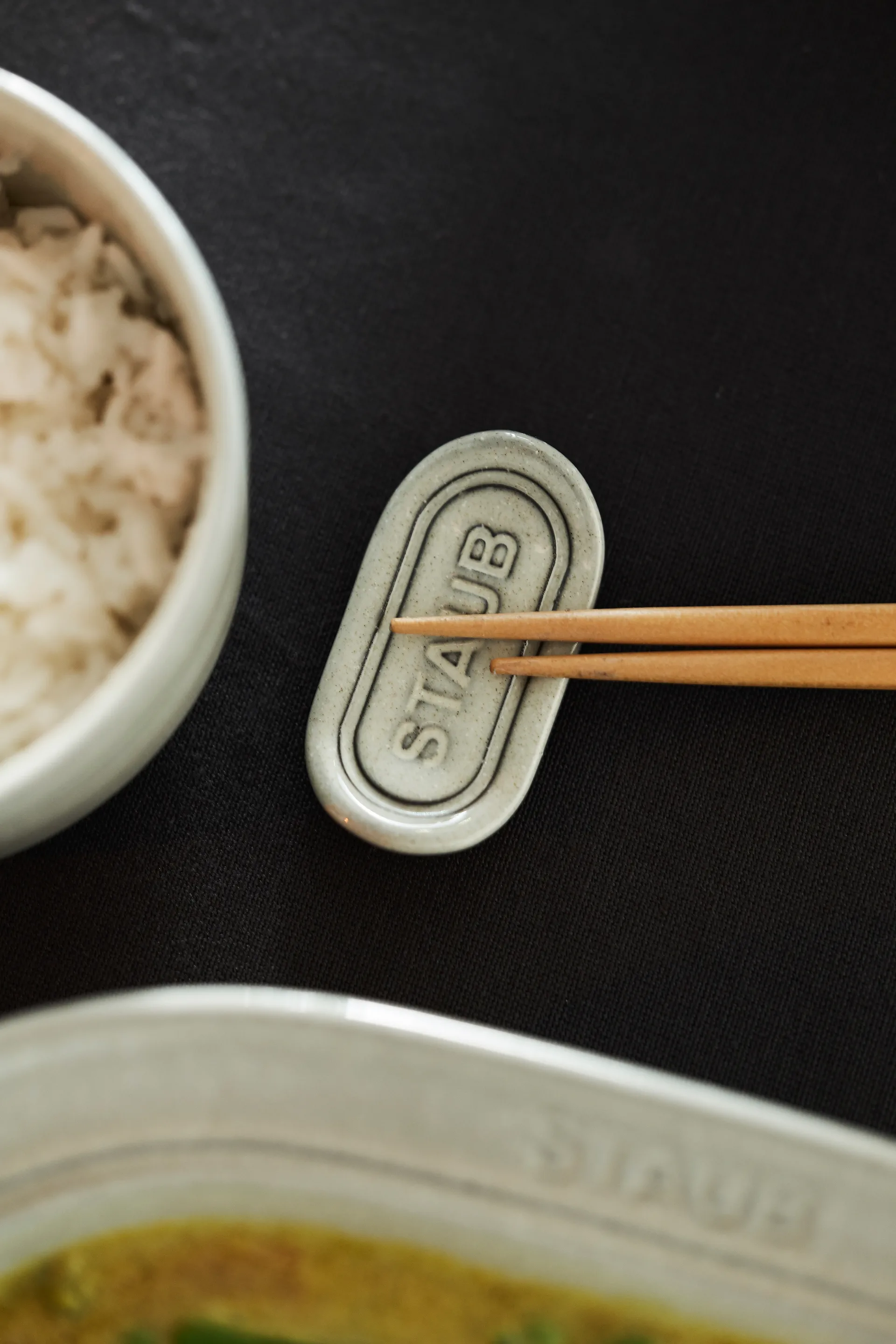 Staub New Truffle βάση για μαχαιροπήρουνα Λευκό συσκευασία 4 τεμαχίων, 6 cm STAUB