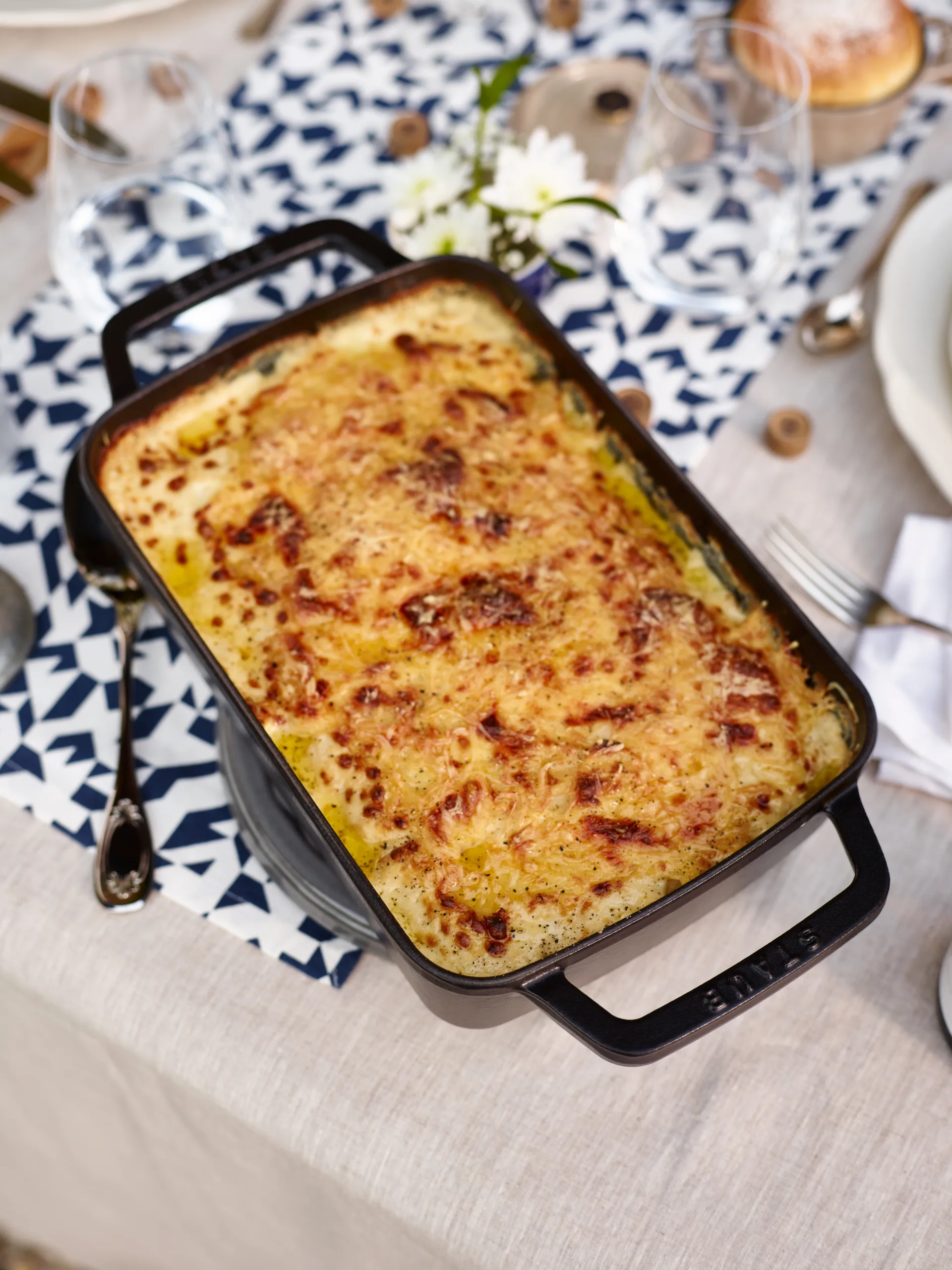 Staub Specialities φόρμα ψησίματος 30x20 εκ., Γραφίτης γκρι STAUB