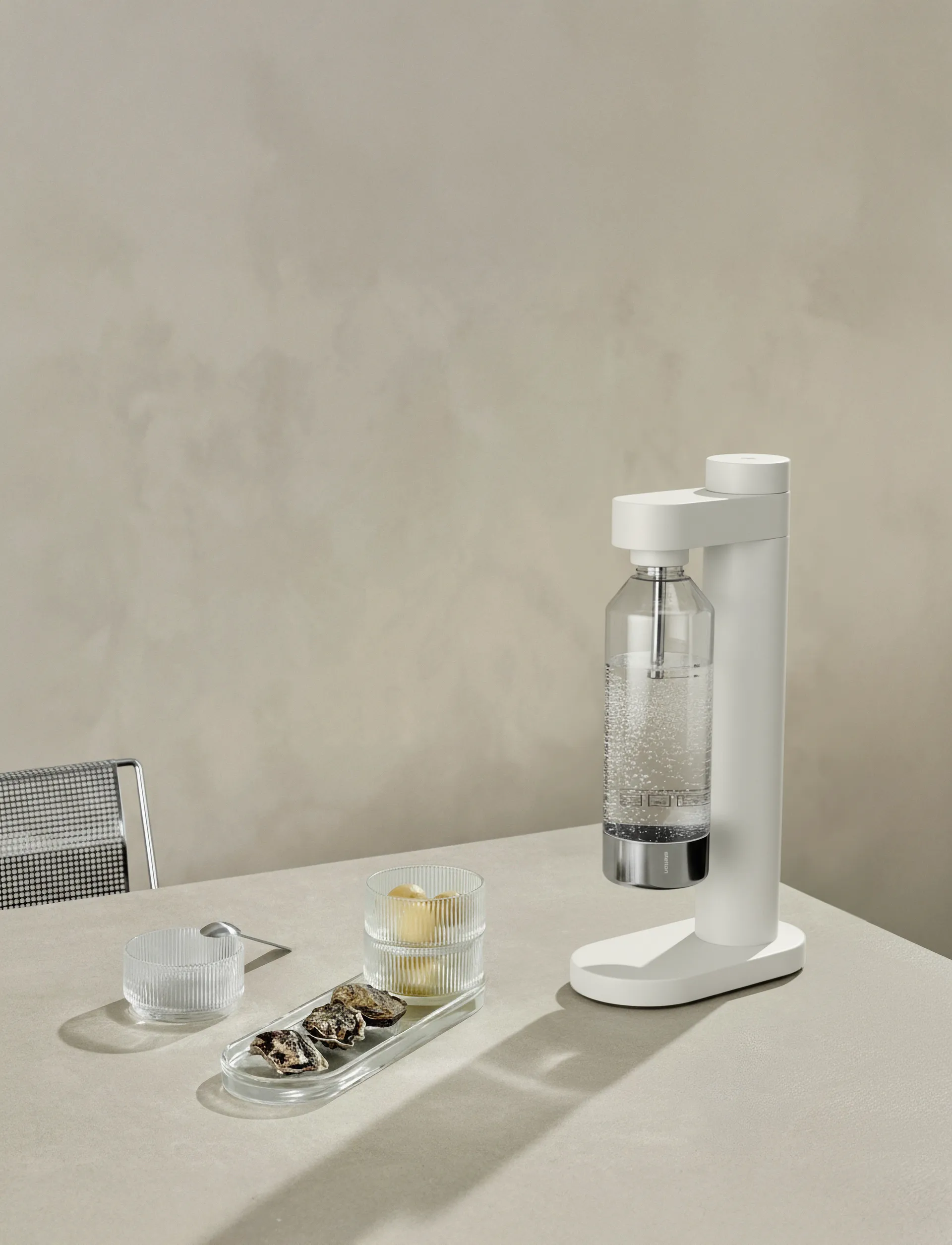 Brus μηχανή ανθρακούχου νερού, Soft white Stelton