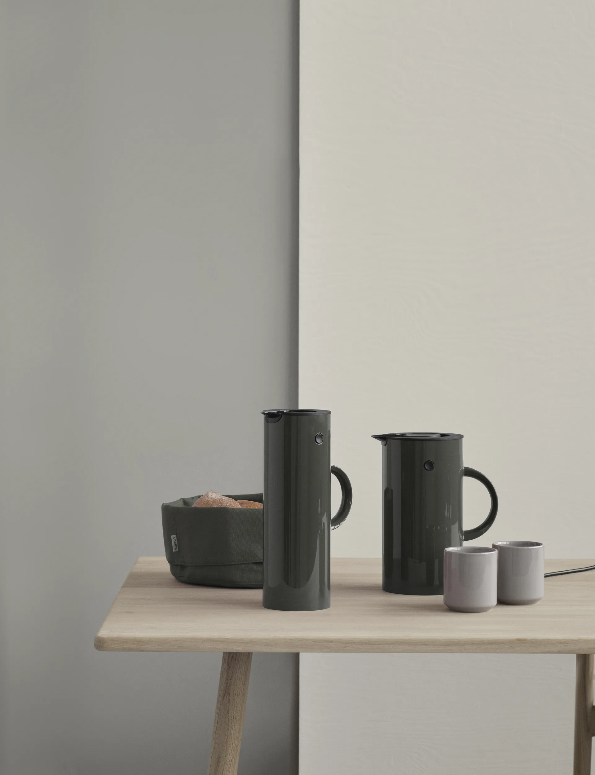 EM77 βραστήρας νερού 1,5 L, Dark forest Stelton