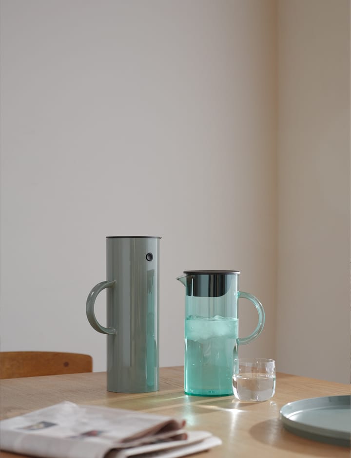 Κανάτα EM77 με καπάκι 1,5 L, Dusty green Stelton