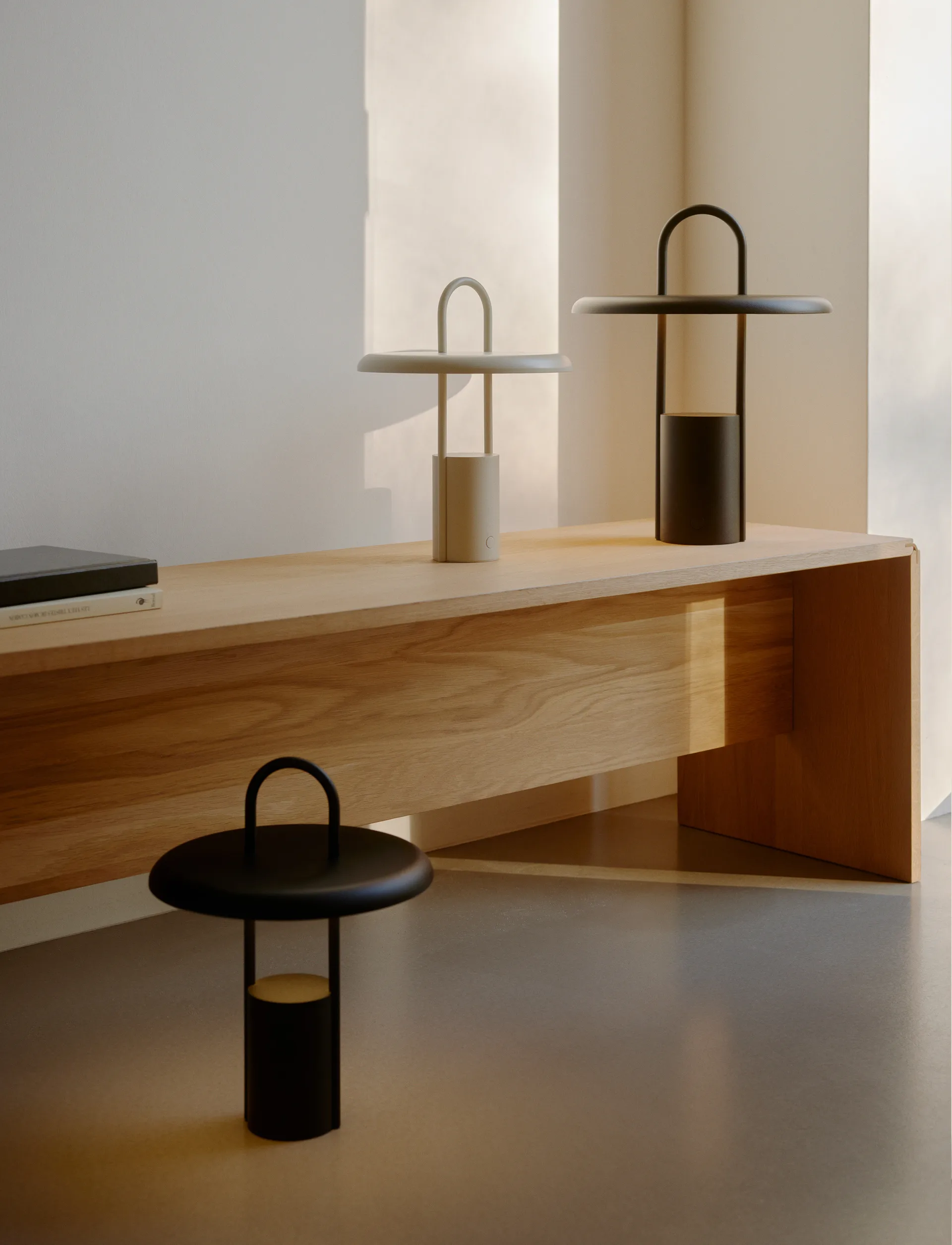 Φορητό φωτιστικό LED Pier, 33,5 cm, Black Stelton