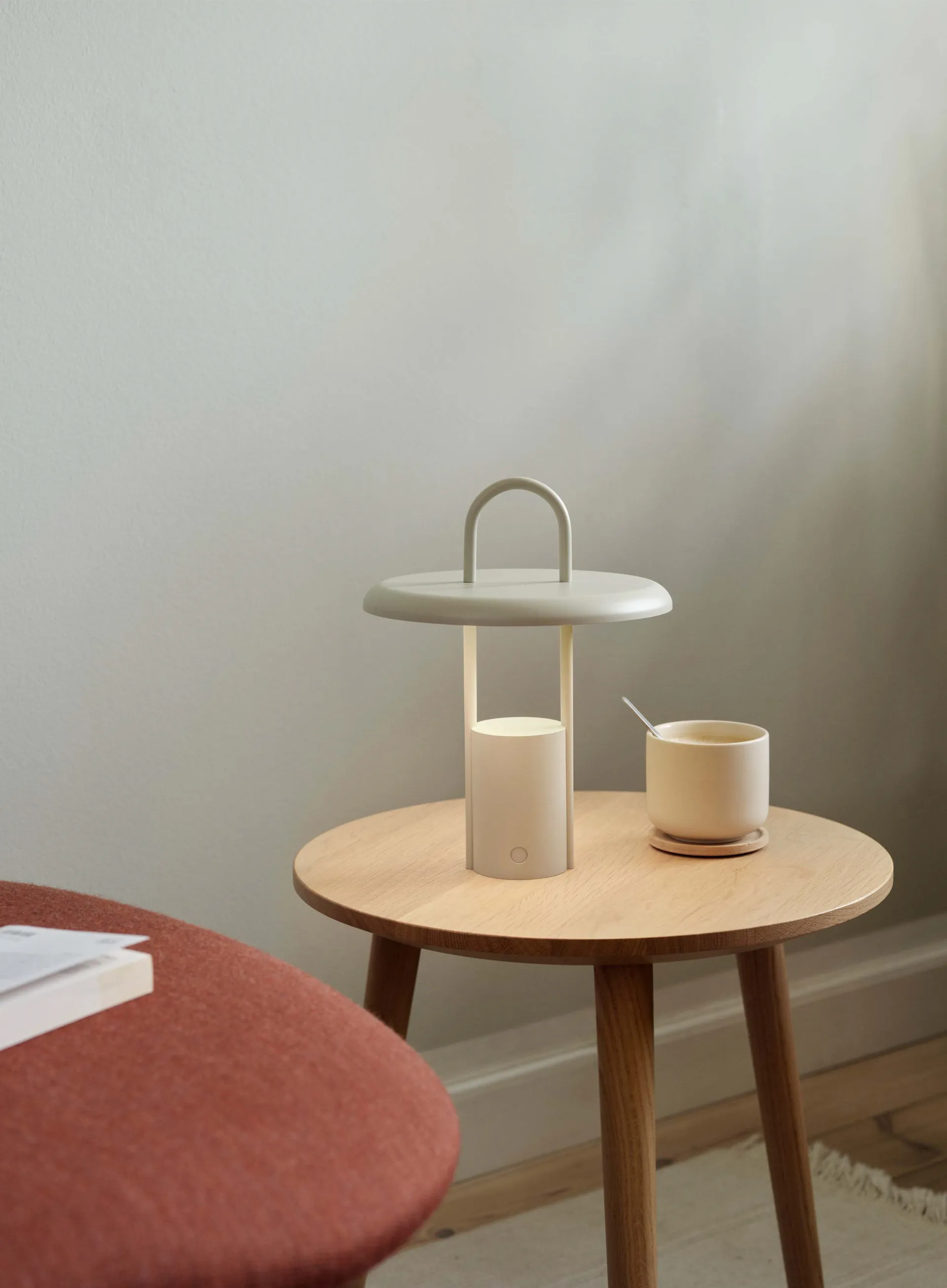 Pier φωτιστικό LED φορητό 25 cm , Άμμος Stelton