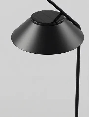 Vinkel ηλιακό φωτιστικό κολόνας με βάση - Black - Stelton