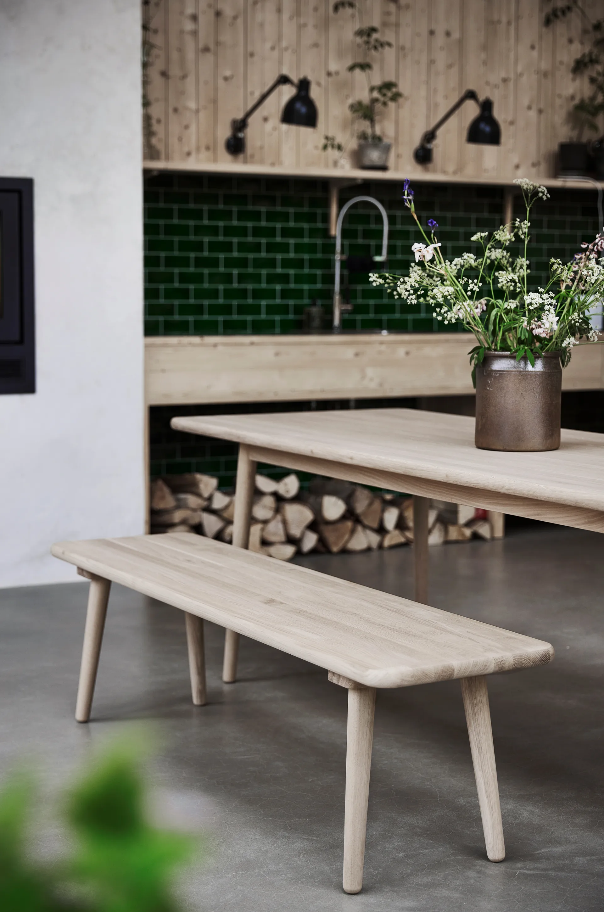 Τραπεζαρία, Miss Holly. 175x100 εκ, Σημύδα λαδωμένη λευκή Stolab